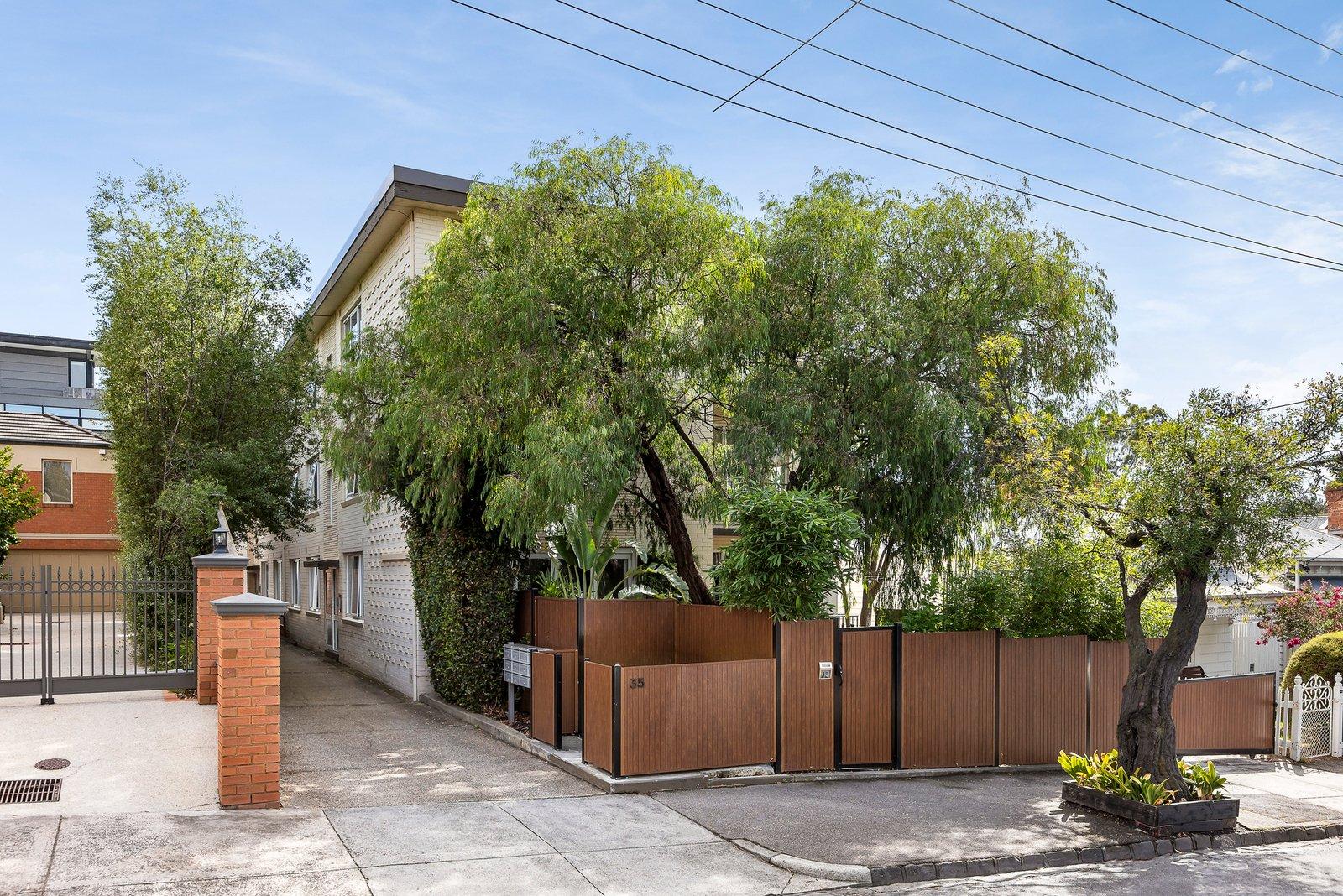 2/35 Hill Street, Hawthorn, 3122