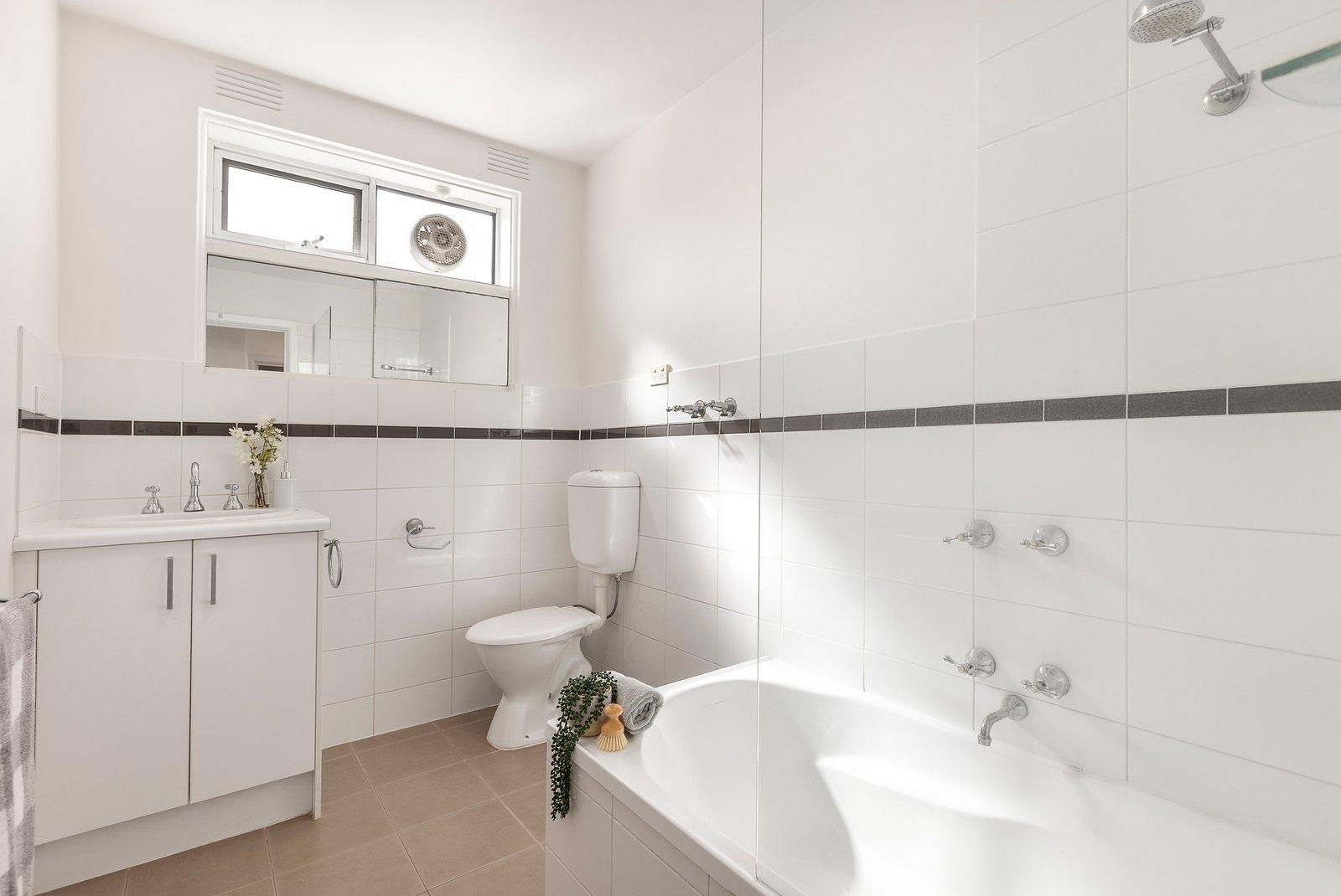 2/35 Hill Street, Hawthorn, 3122