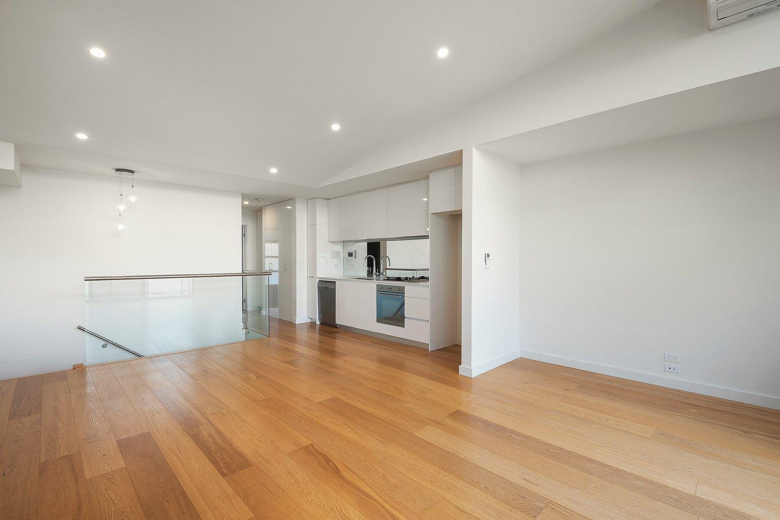 2/392 Belmore Road, Mont Albert North, 3129