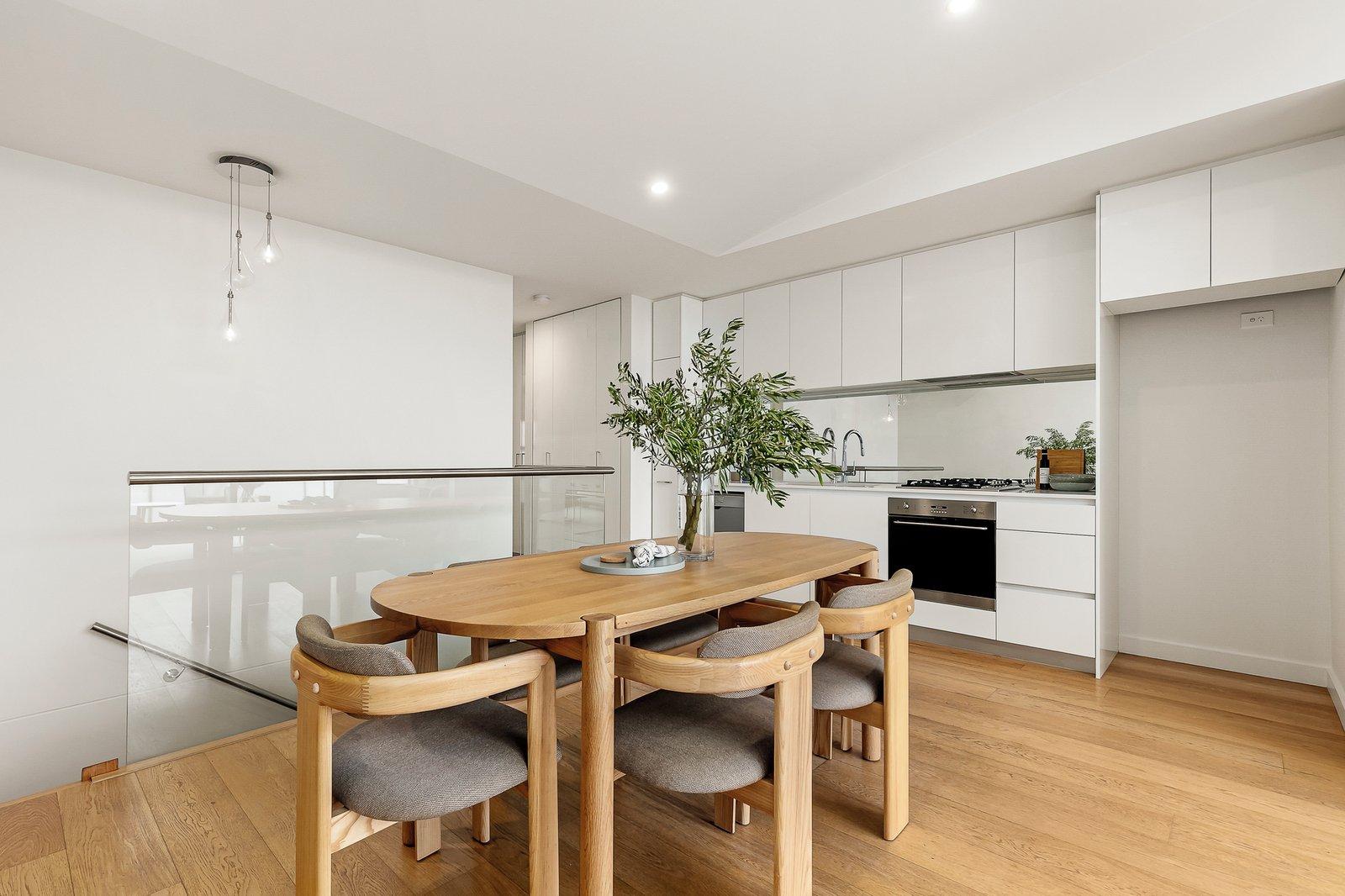 2/392 Belmore Road, Mont Albert North, 3129