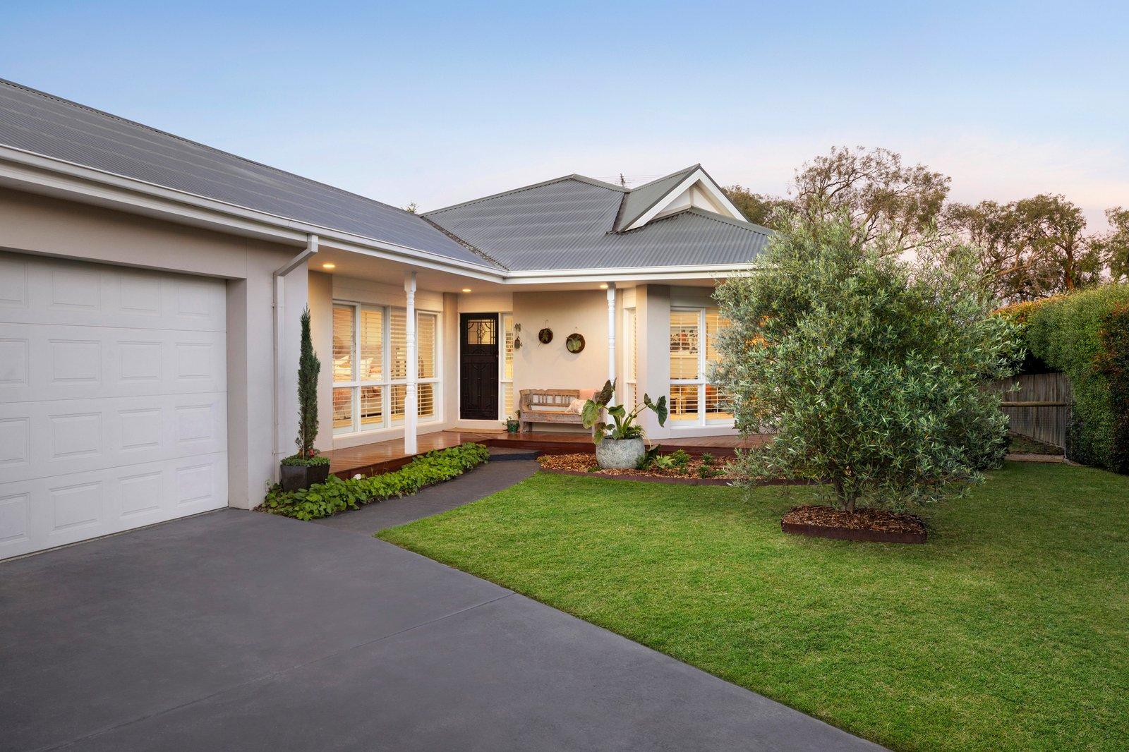 24 Tetragona Way, Frankston South, 3199