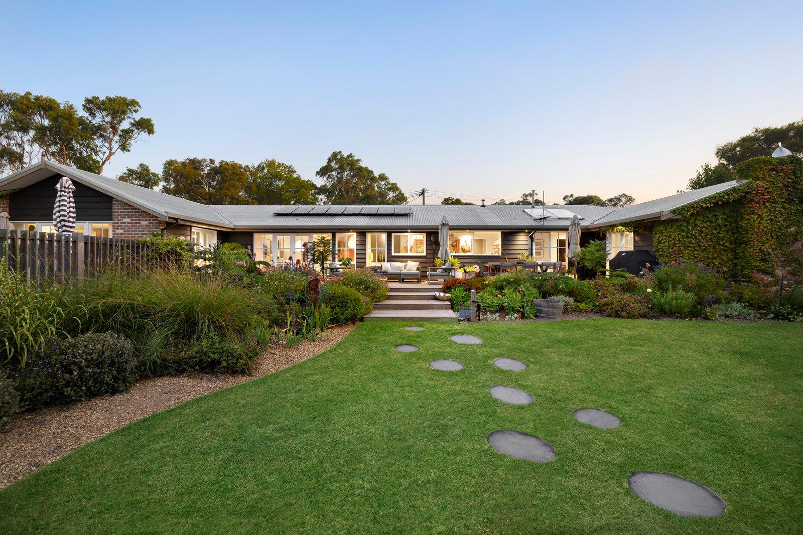 24 Beach Hill Avenue, Somers, 3927