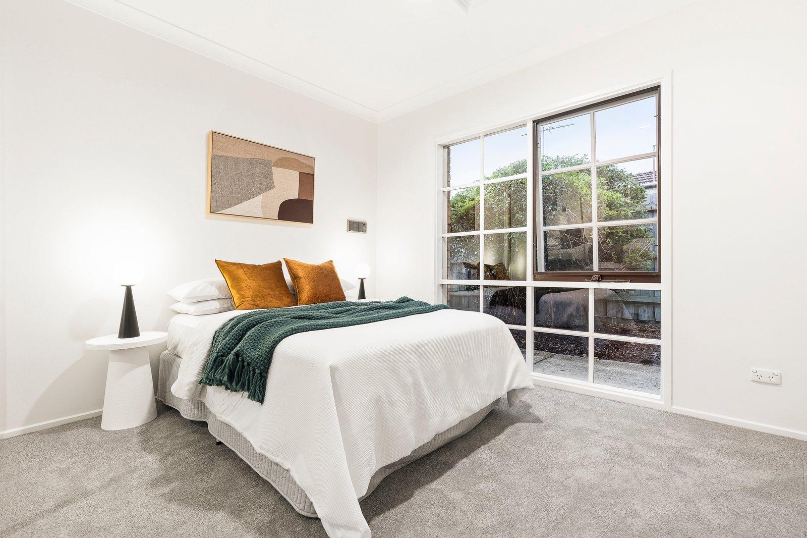 2/4 Carmelo Avenue, Malvern East, 3145