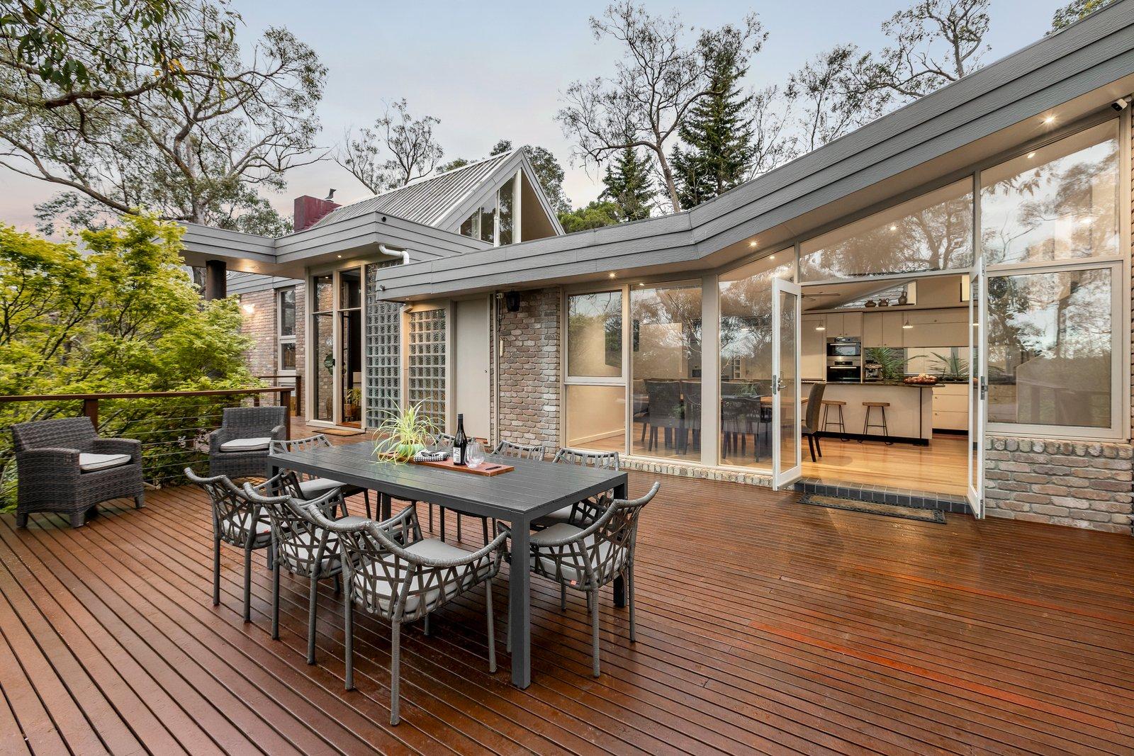 24 Chaim Court, Donvale, 3111