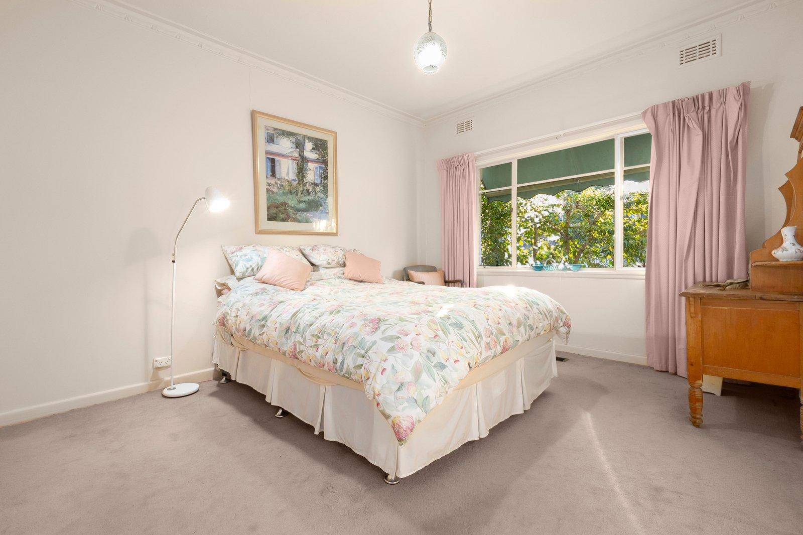 24 Francesca Street, Mont Albert North, 3129