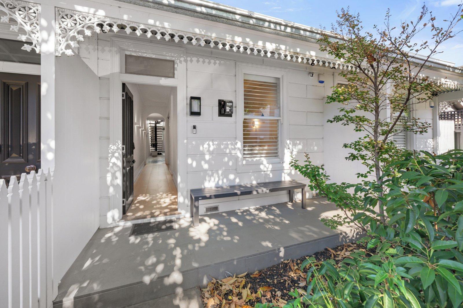 24 Lyons Street, Port Melbourne, 3207