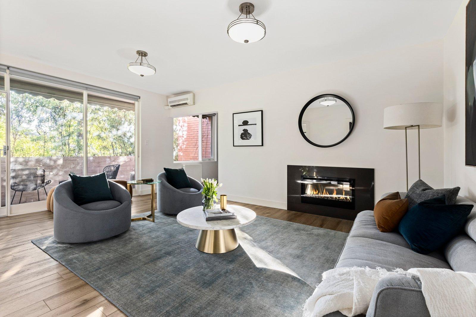 2/4 Maple Grove, Toorak, 3142