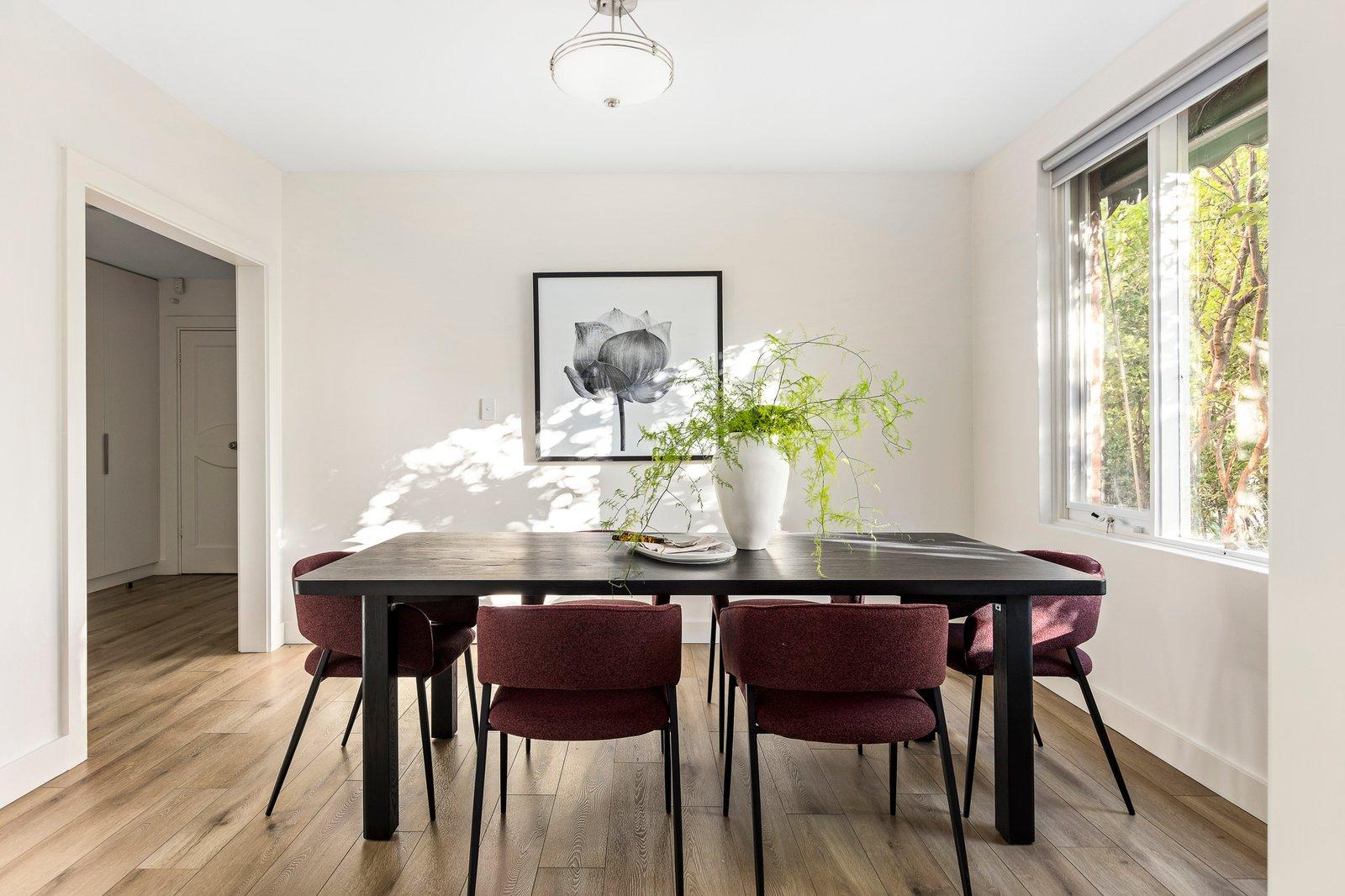 2/4 Maple Grove, Toorak, 3142