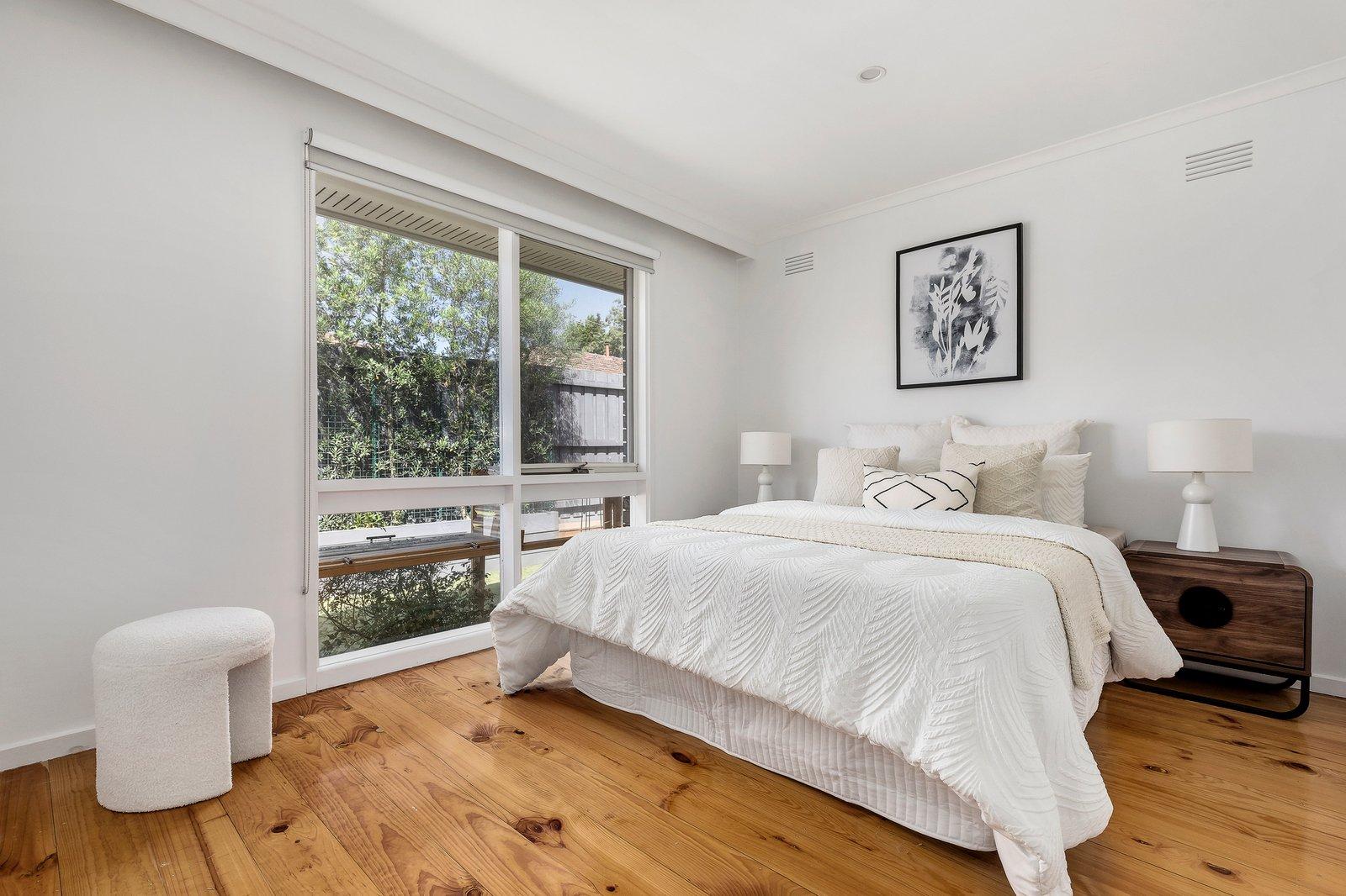 2/4 Maverston Street, Glen Iris, 3146