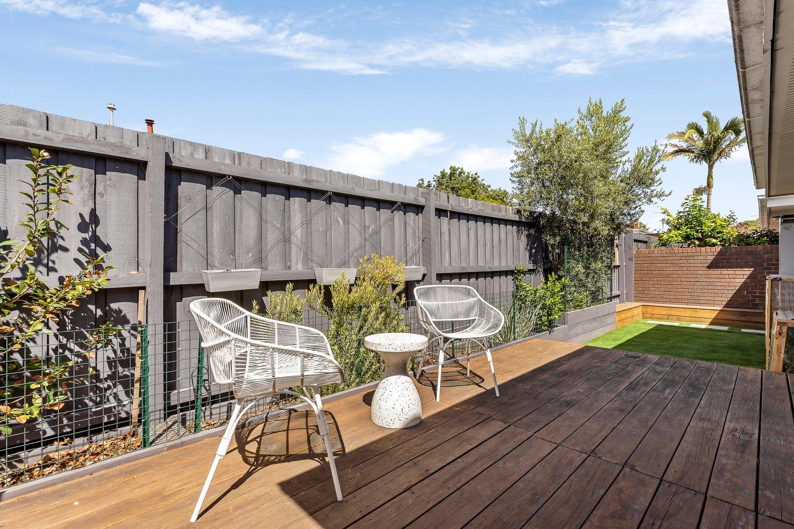 2/4 Maverston Street, Glen Iris, 3146