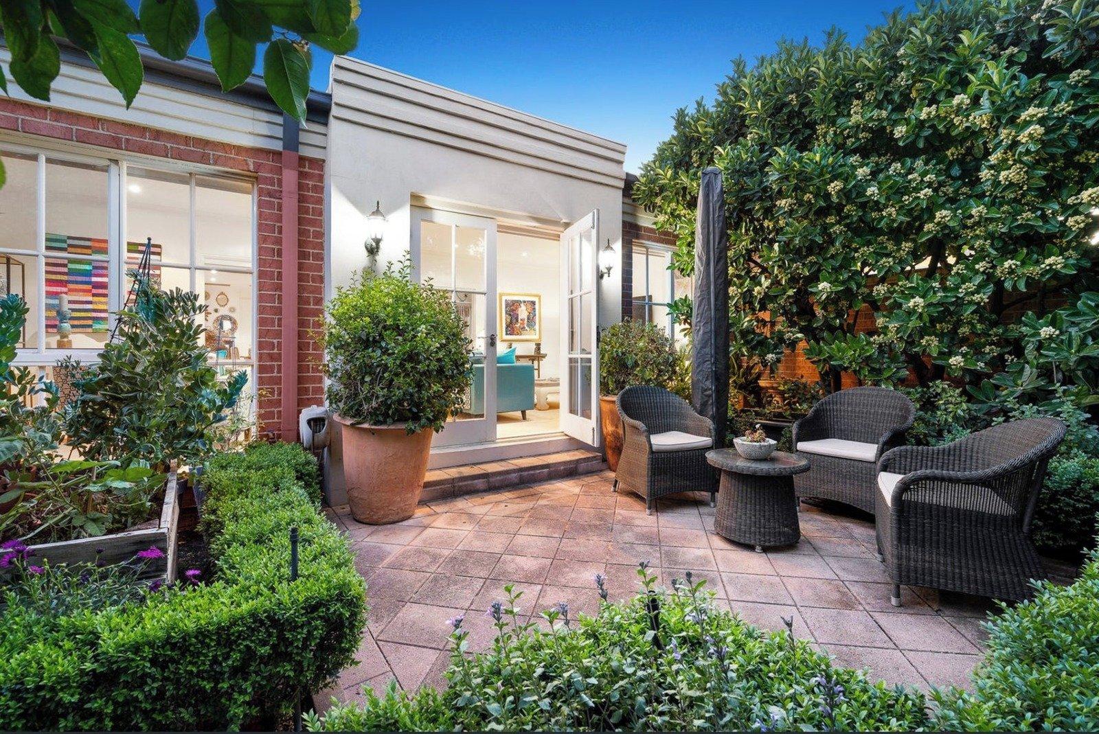 2/406 Wattletree Road, Malvern East, 3145