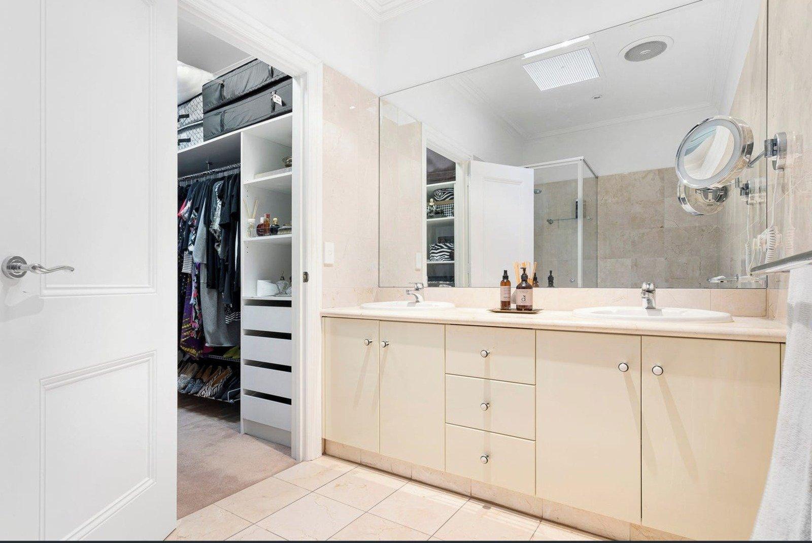 2/406 Wattletree Road, Malvern East, 3145