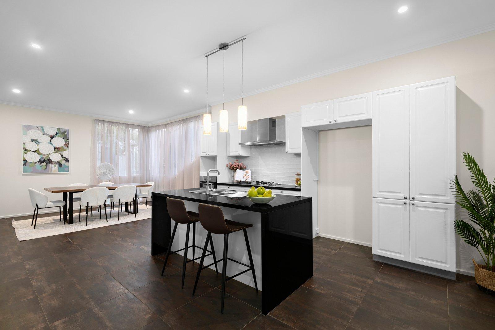 24/15 Beach Street, Port Melbourne, 3207