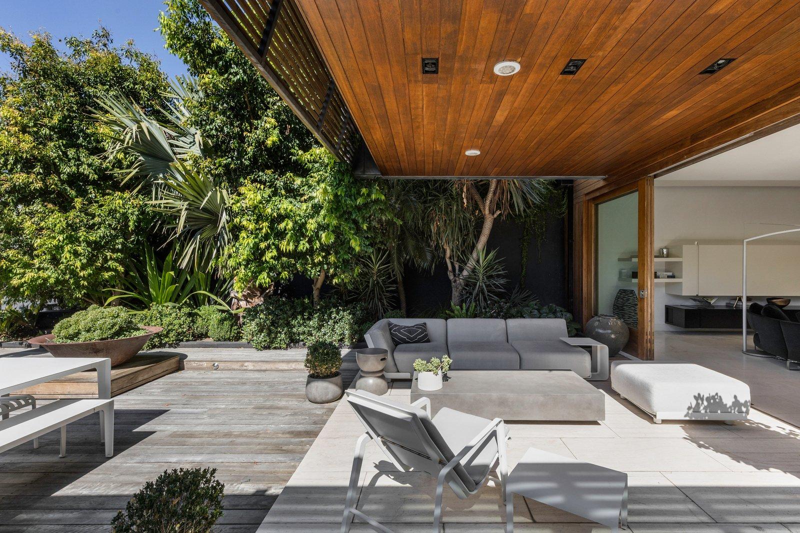 245 Beaconsfield Parade, Middle Park, 3206