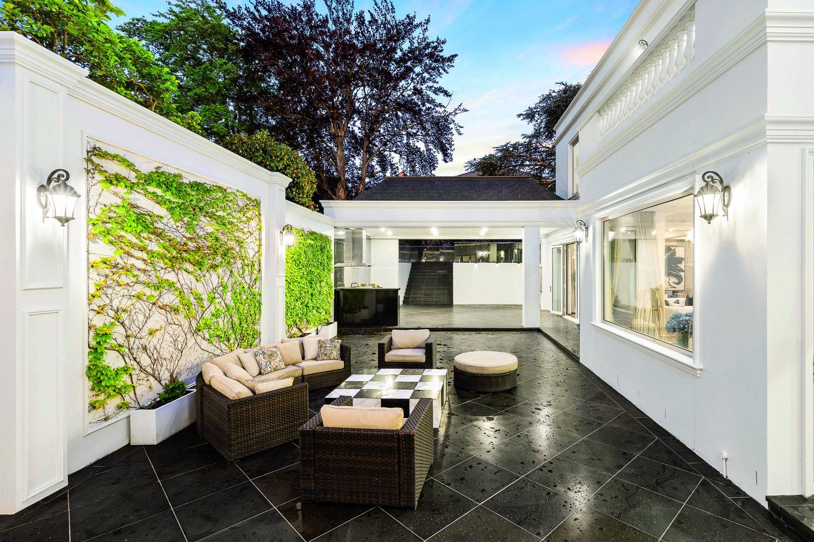 25 Tuxen Street, Balwyn North, 3104