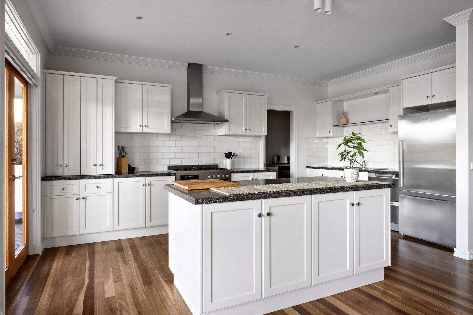 25 Benton Grange Drive, Mornington, 3931