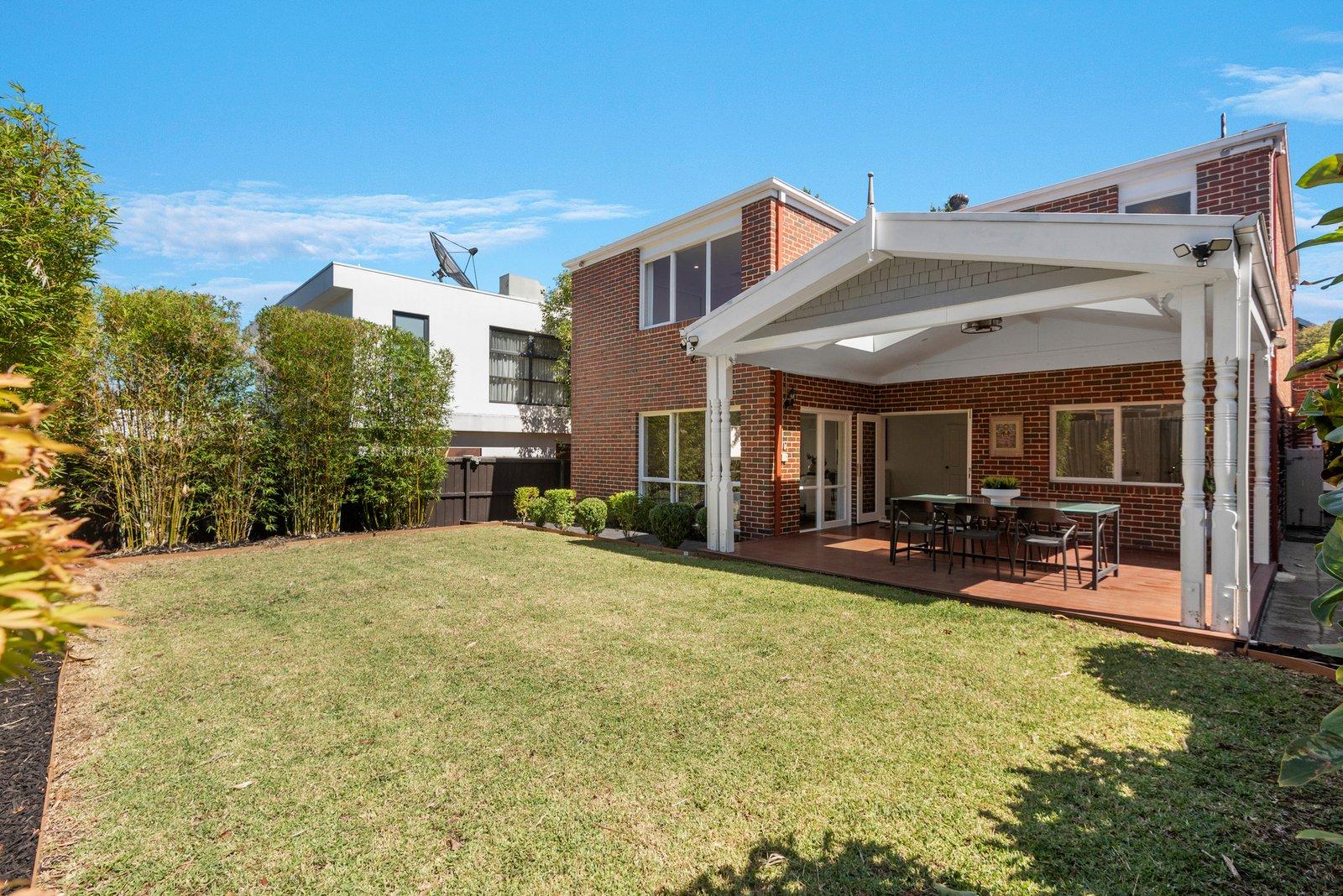 25 Hertford Crescent, Balwyn, 3103