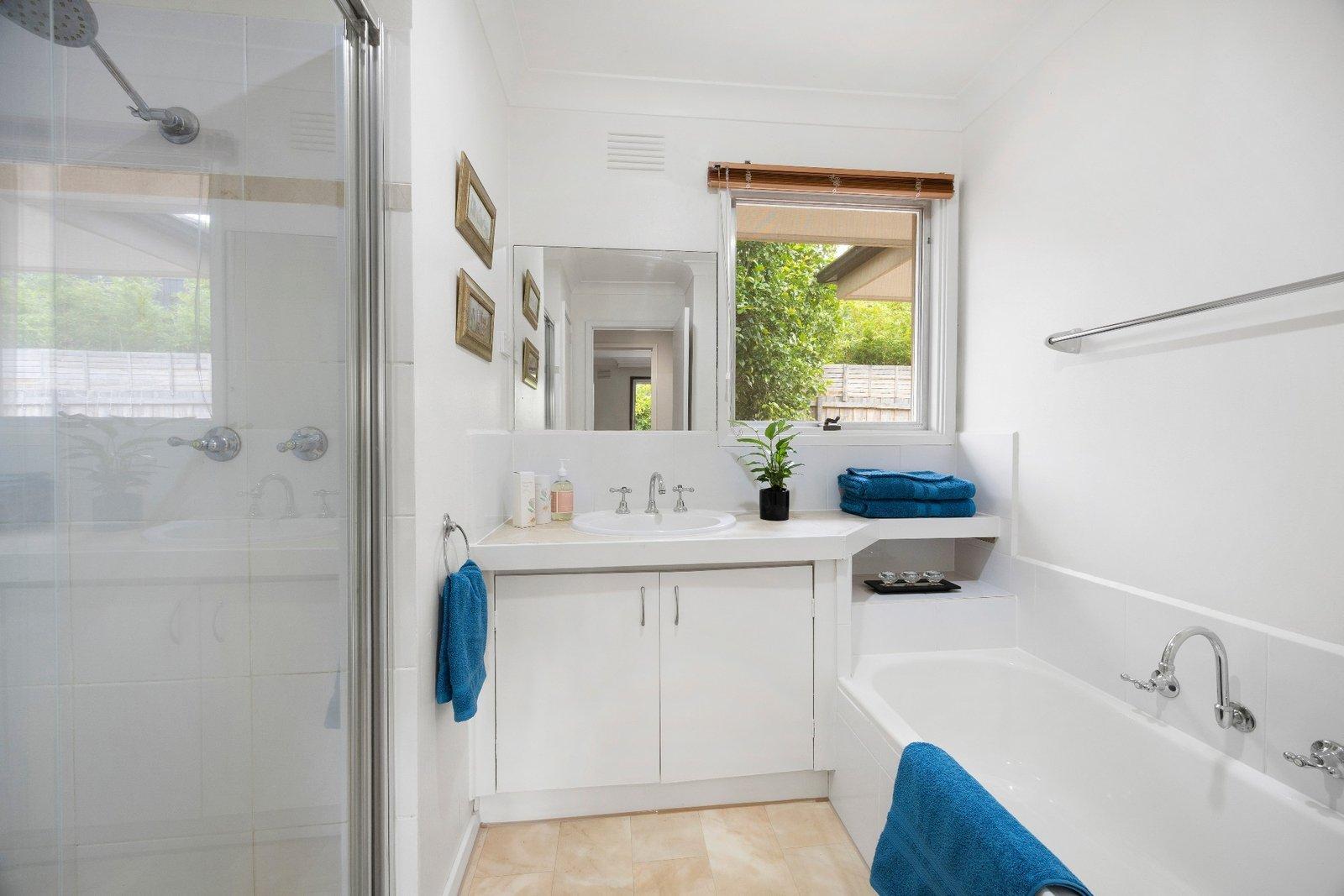 25 Redbourne Avenue, Mount Eliza, 3930