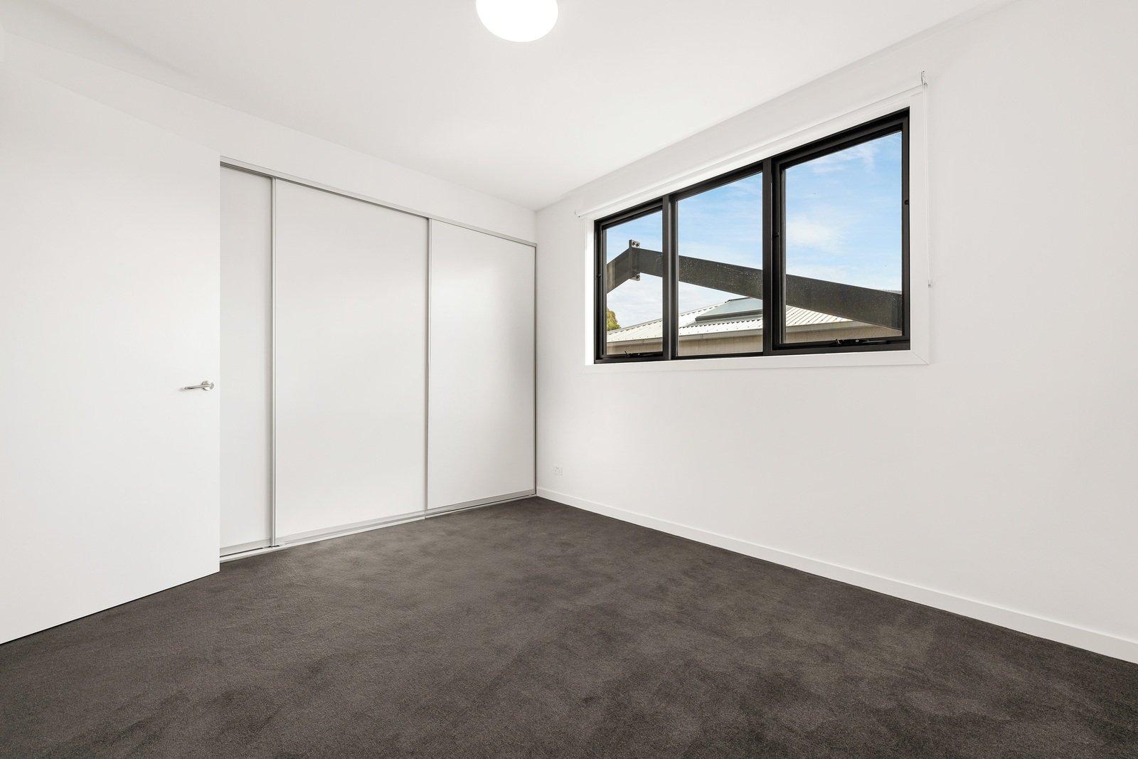 2/51 Barkers Road, Kew, 3101