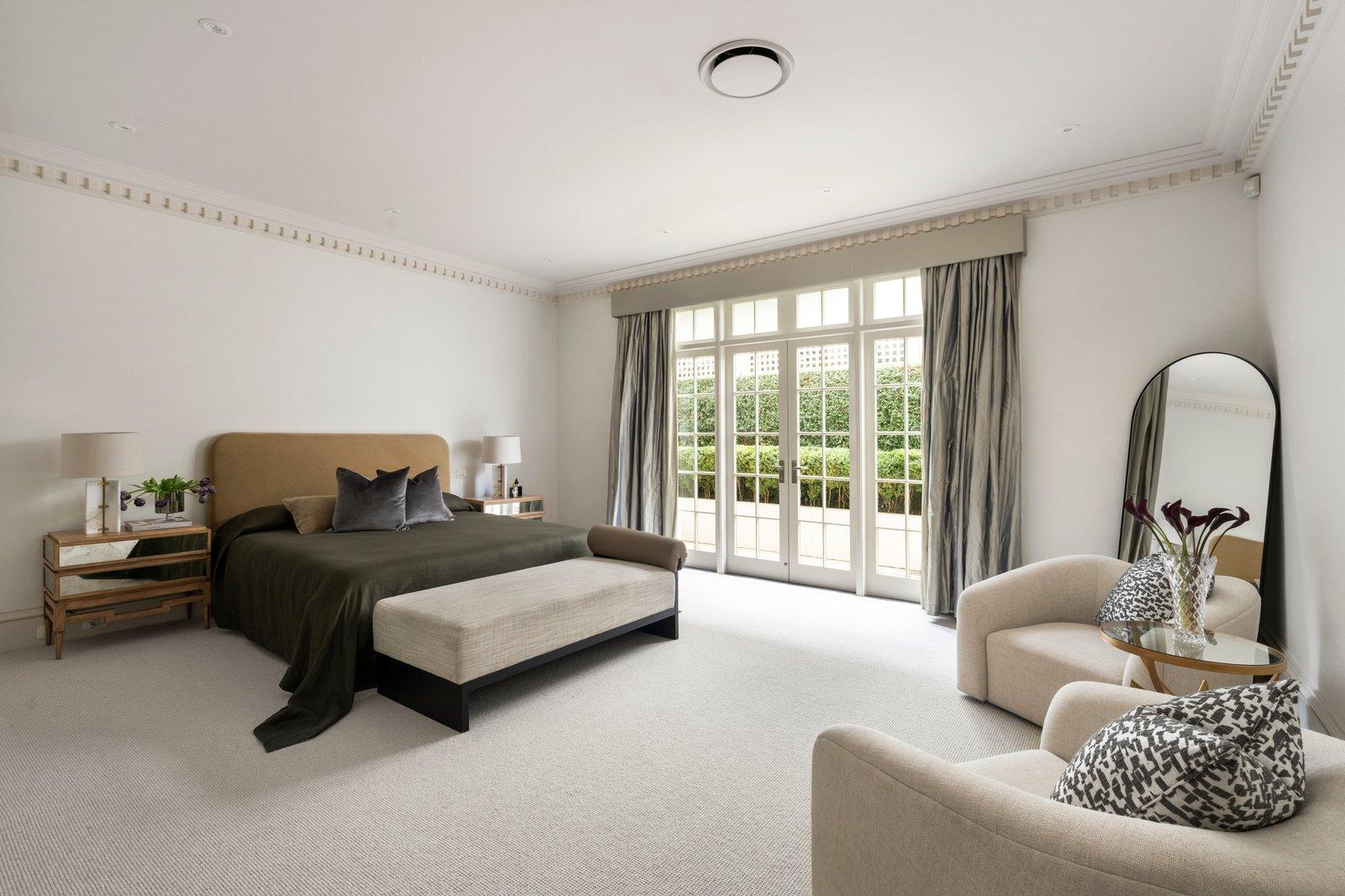 2/51 Mathoura Road, Toorak, 3142