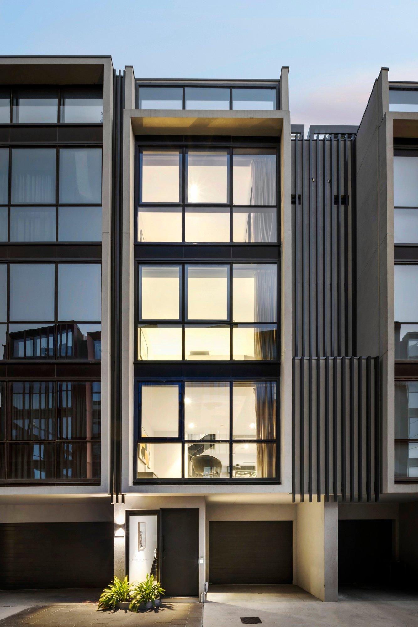 25/10 Boundary Street, South Melbourne, 3205