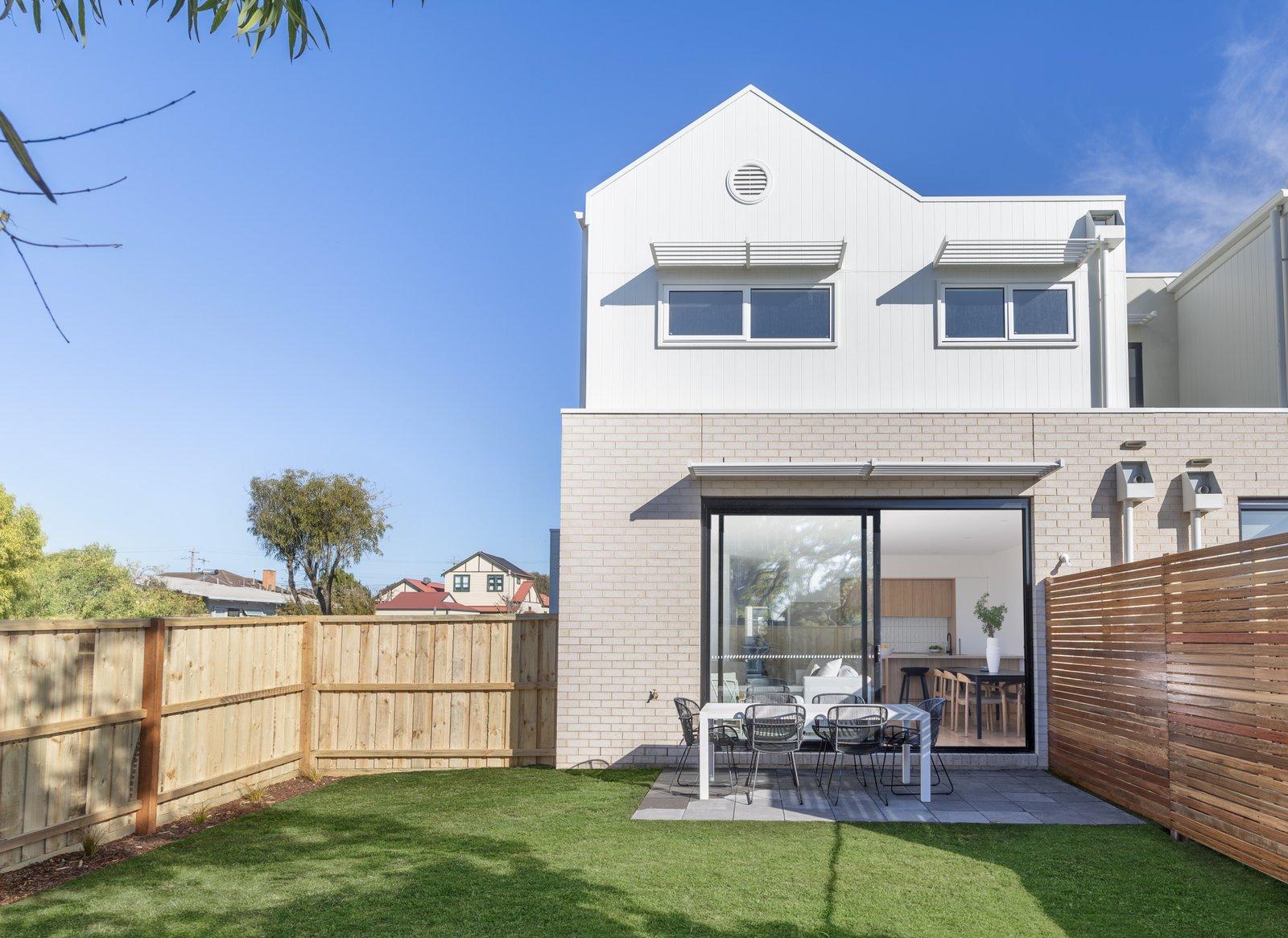 256-260 Station Street, Edithvale, 3196