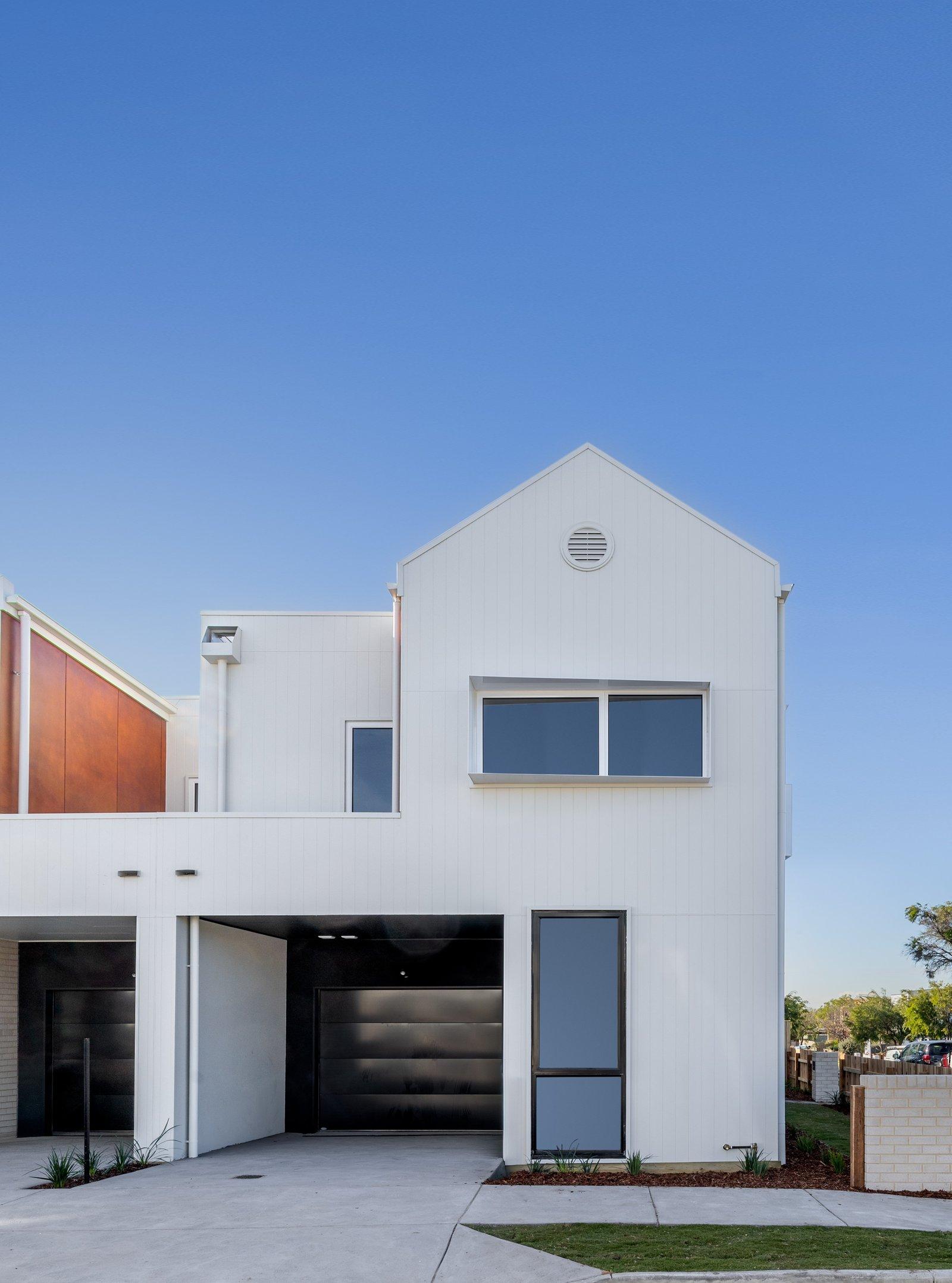 256-260 Station Street, Edithvale, 3196