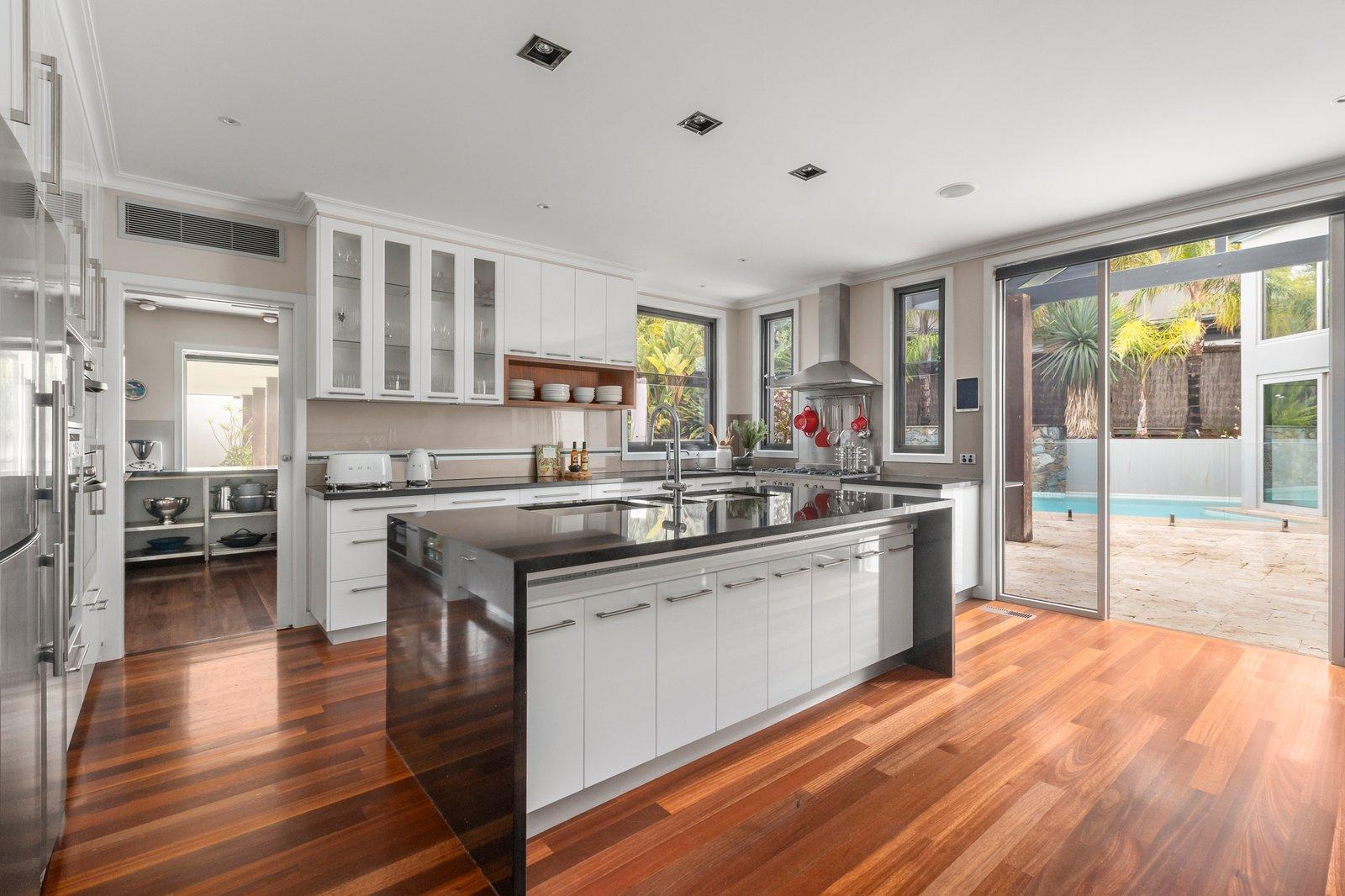 258-260 Belmore Road, Balwyn, 3103