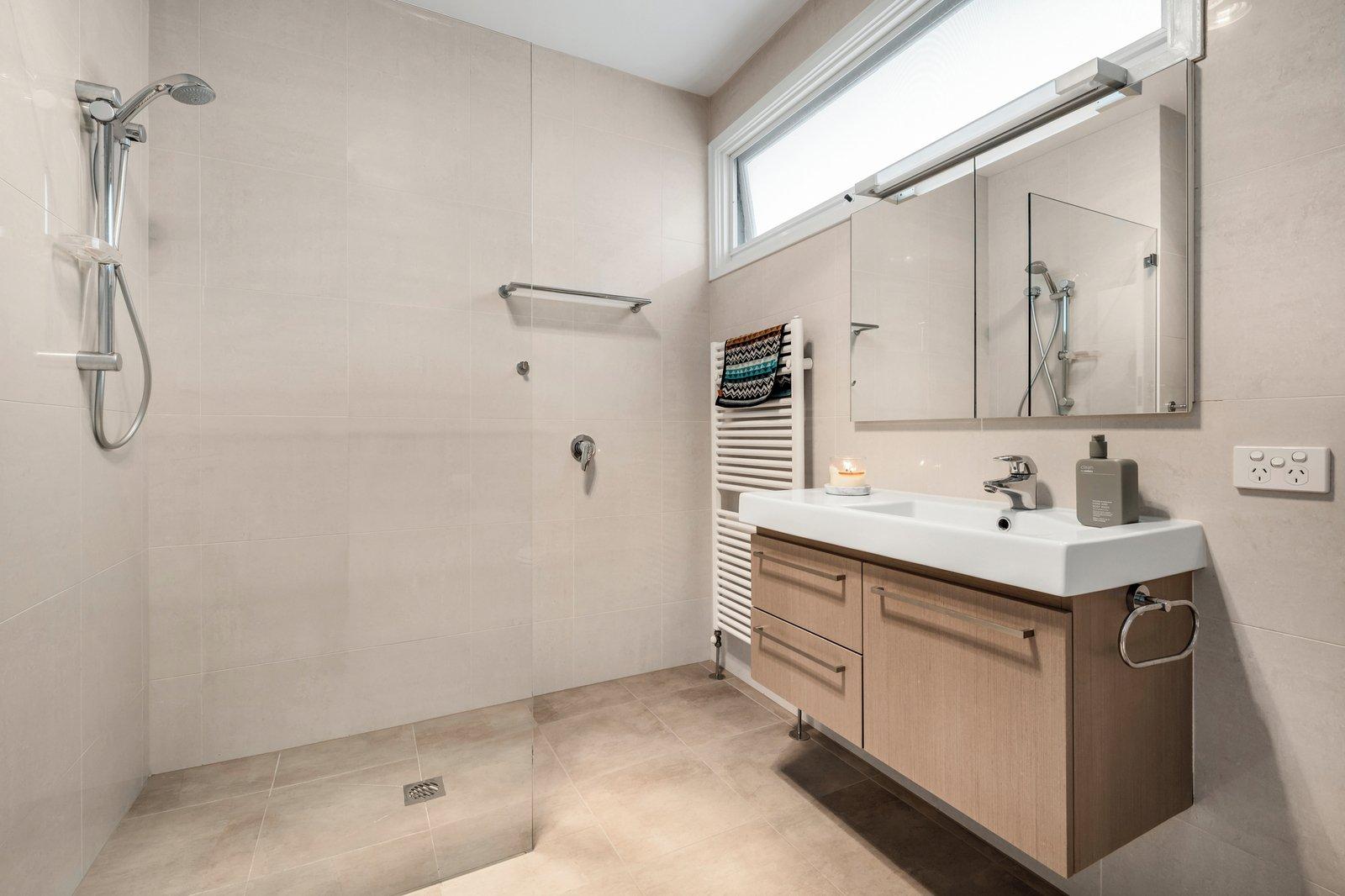 2/7 Tower Place, Hawthorn East, 3123