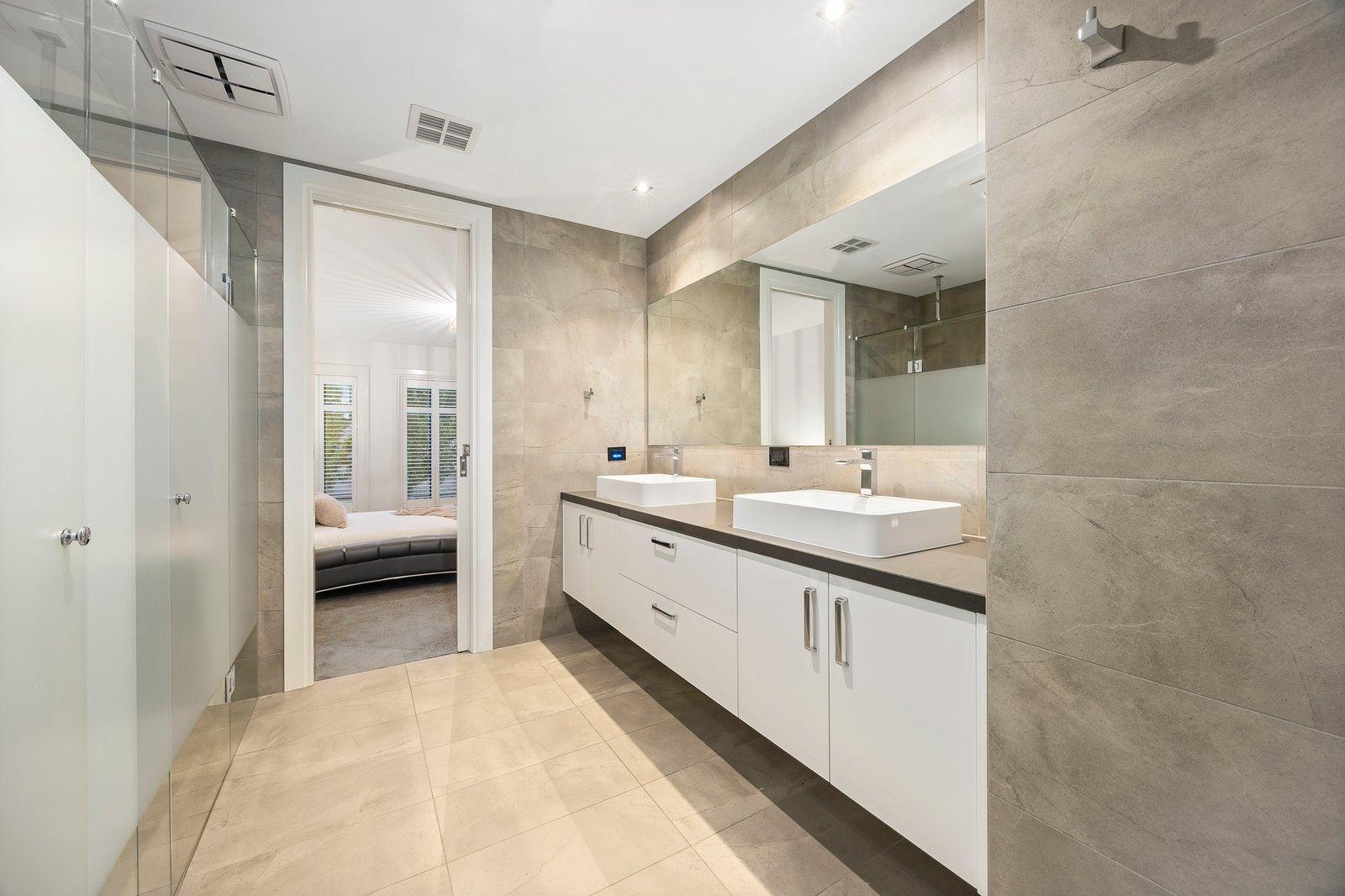 27 Treevalley Drive, Doncaster East, 3109