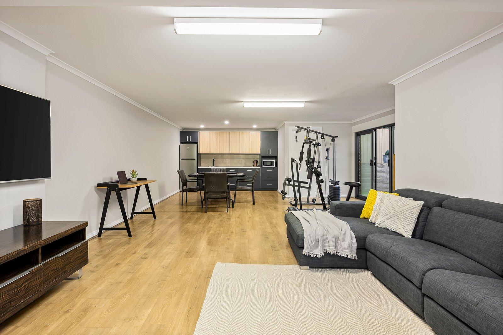 27 Treevalley Drive, Doncaster East, 3109