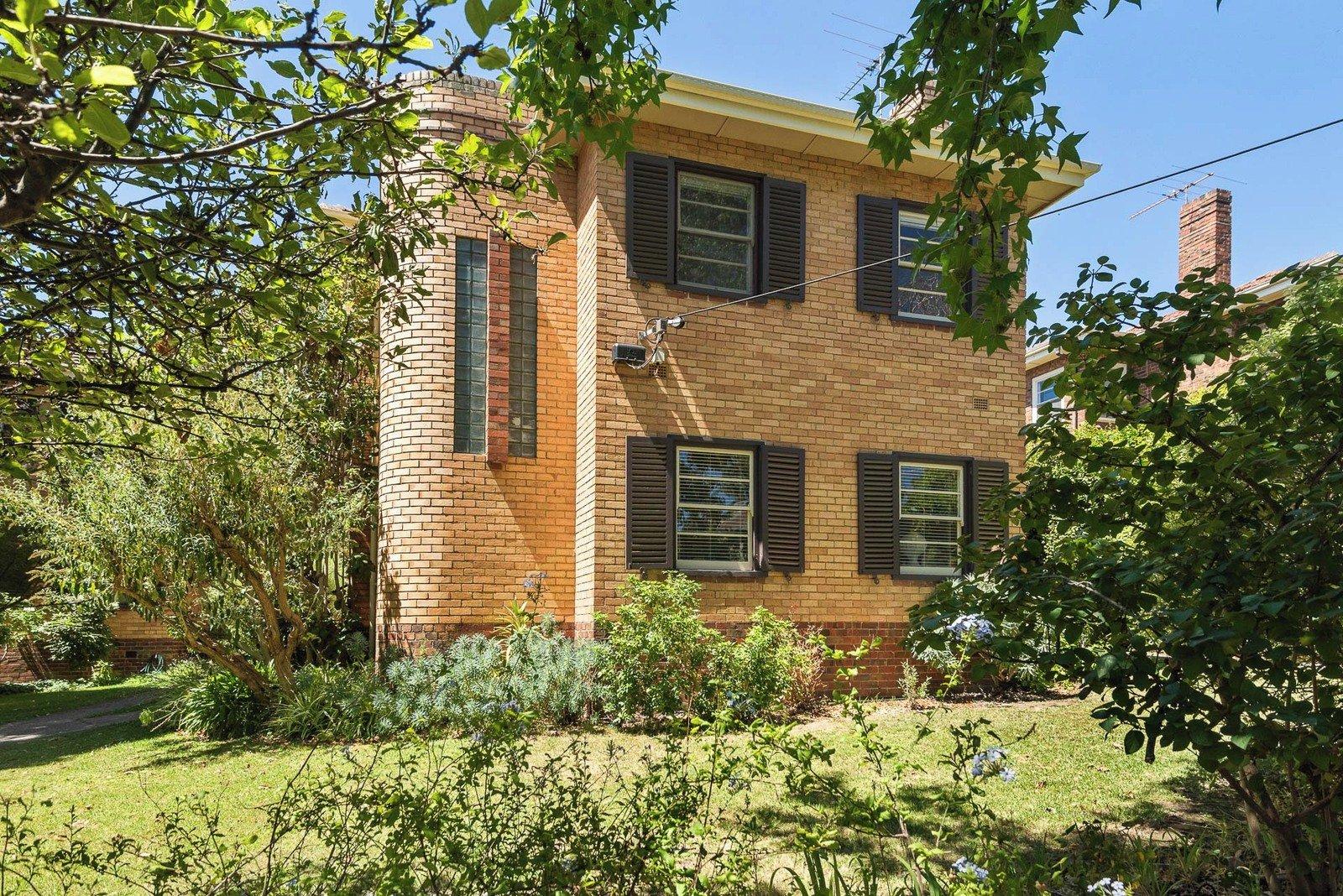 2/7 Coppin Grove, Hawthorn, 3122