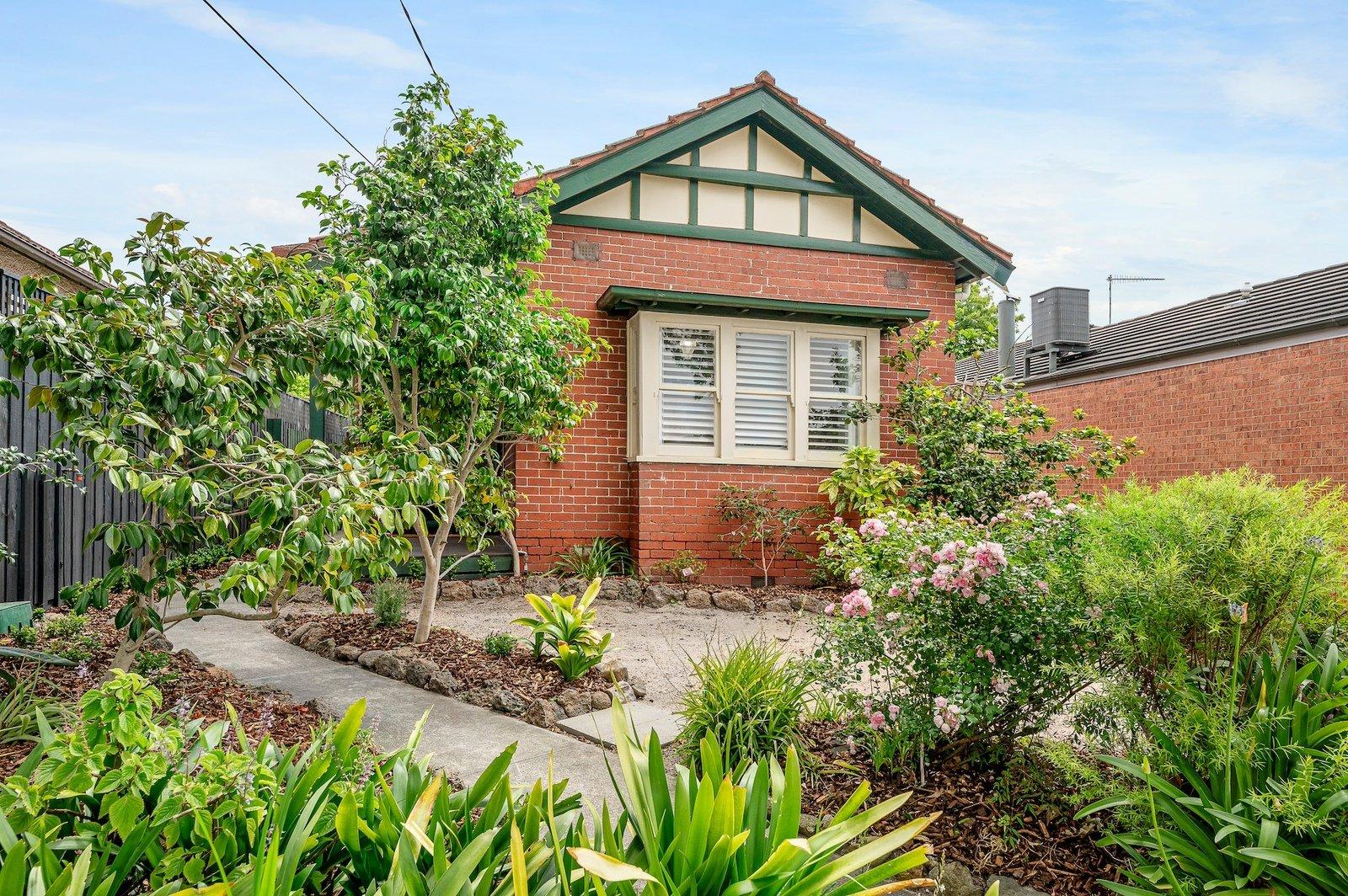 27 Davies Street, Malvern East, 3145