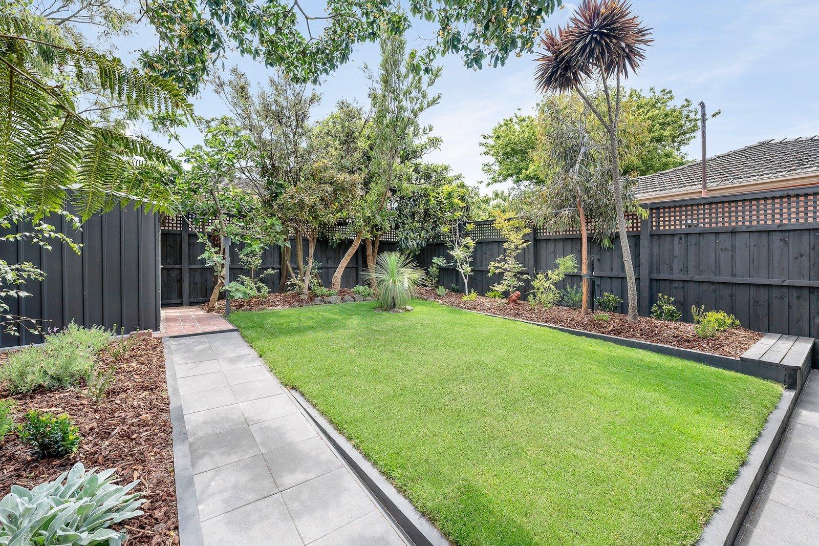 27 Davies Street, Malvern East, 3145