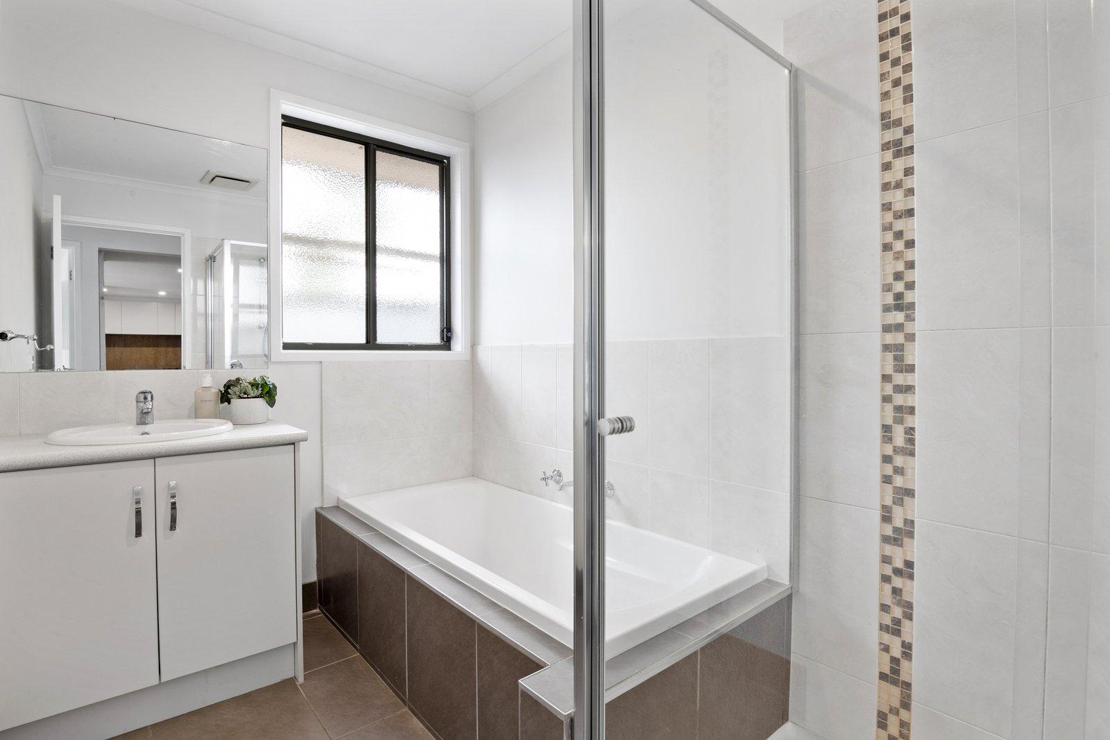 27 Elspeth Circuit, Mount Martha, 3934