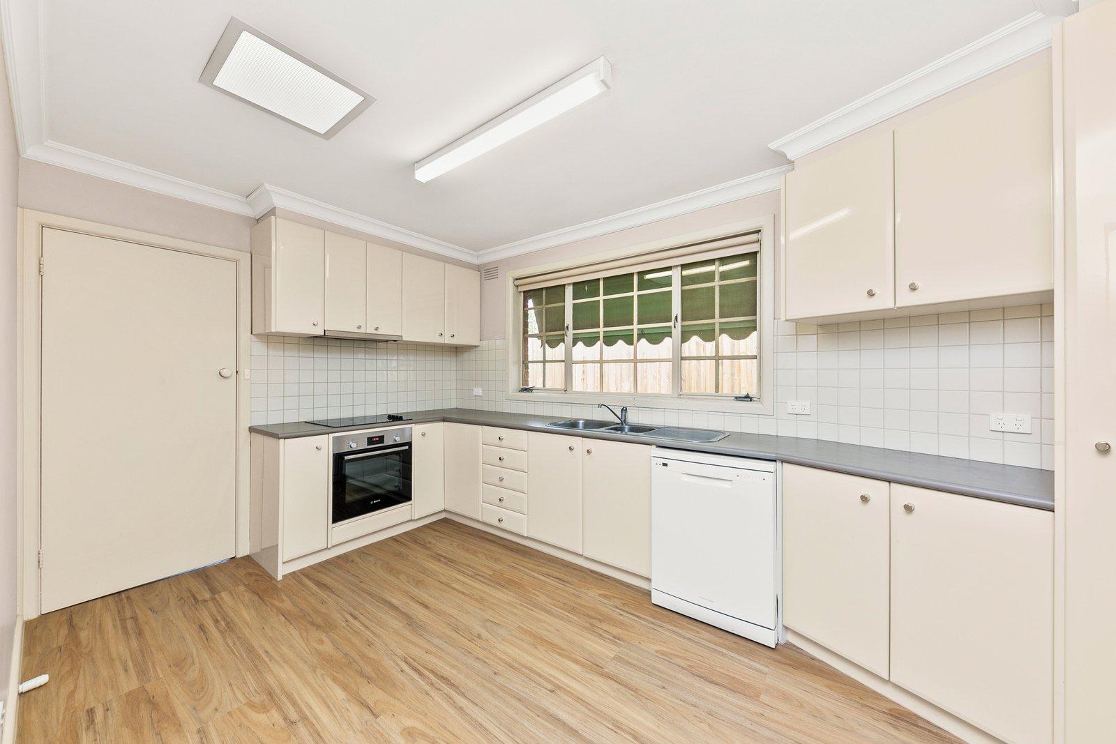 27 Glenfern Avenue, Doncaster, 3108