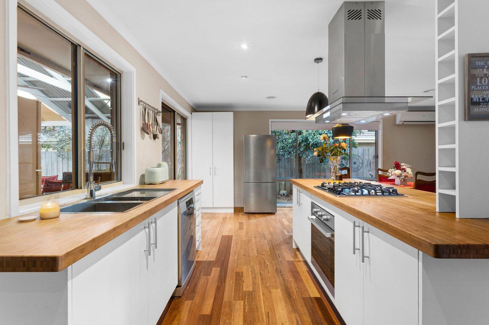 27 Paperbark Drive, Mount Martha, 3934