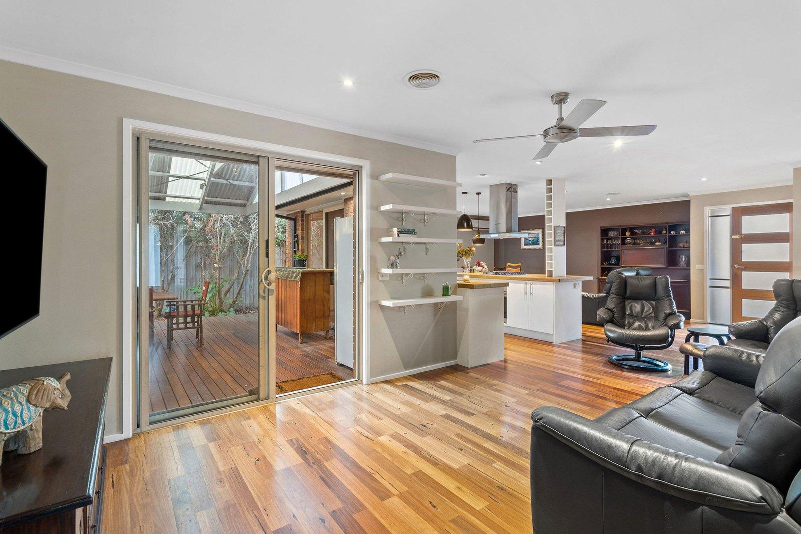 27 Paperbark Drive, Mount Martha, 3934