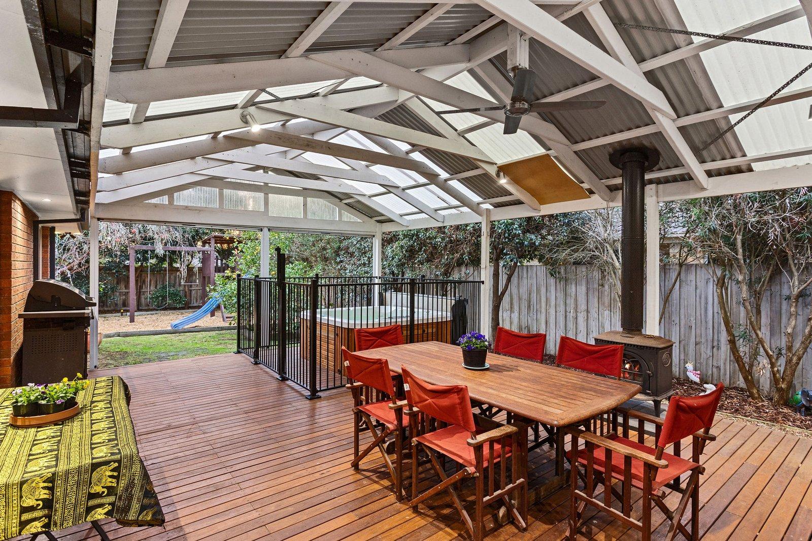 27 Paperbark Drive, Mount Martha, 3934