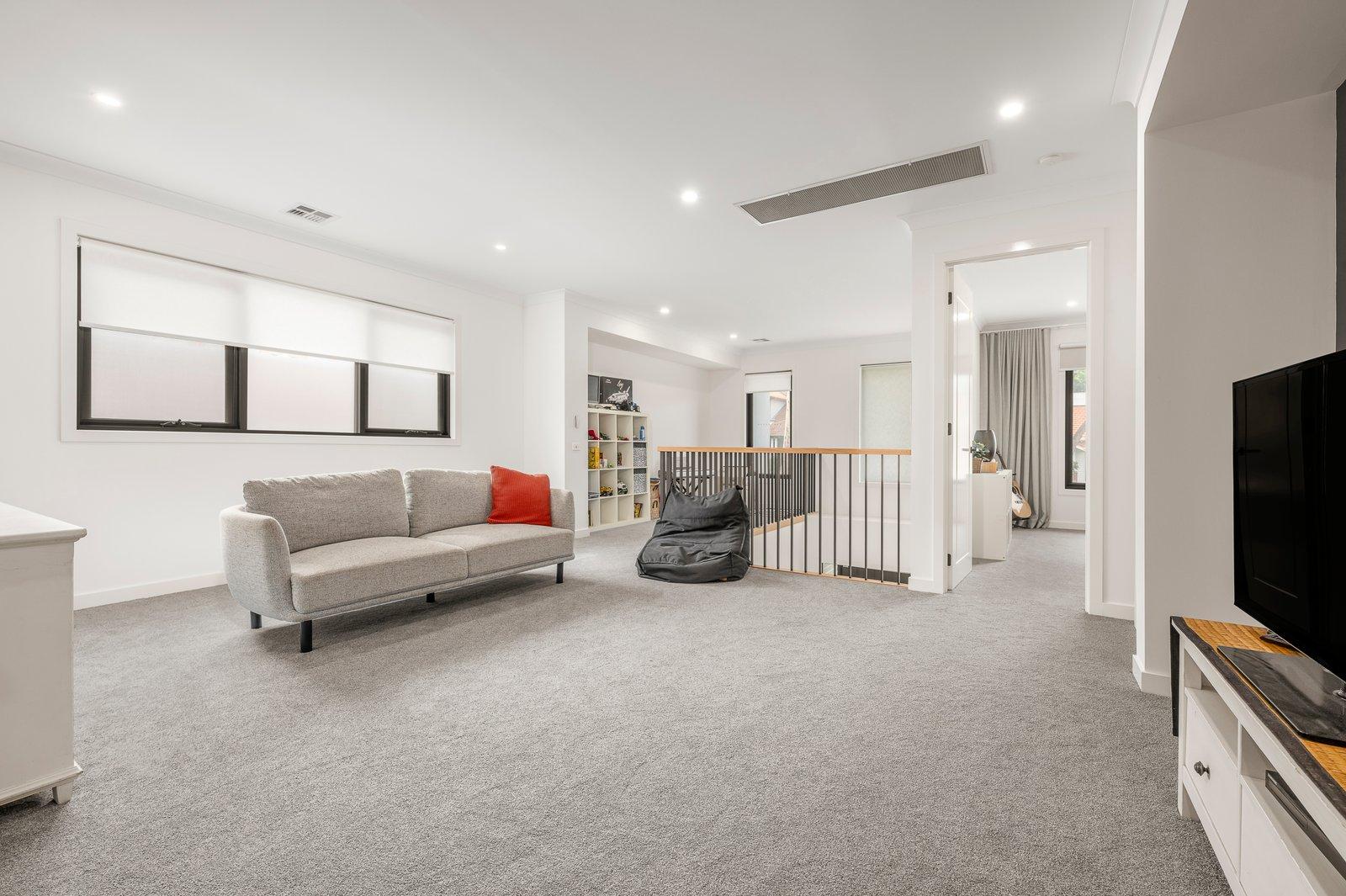 27 Renwick Street, Glen Iris, 3146