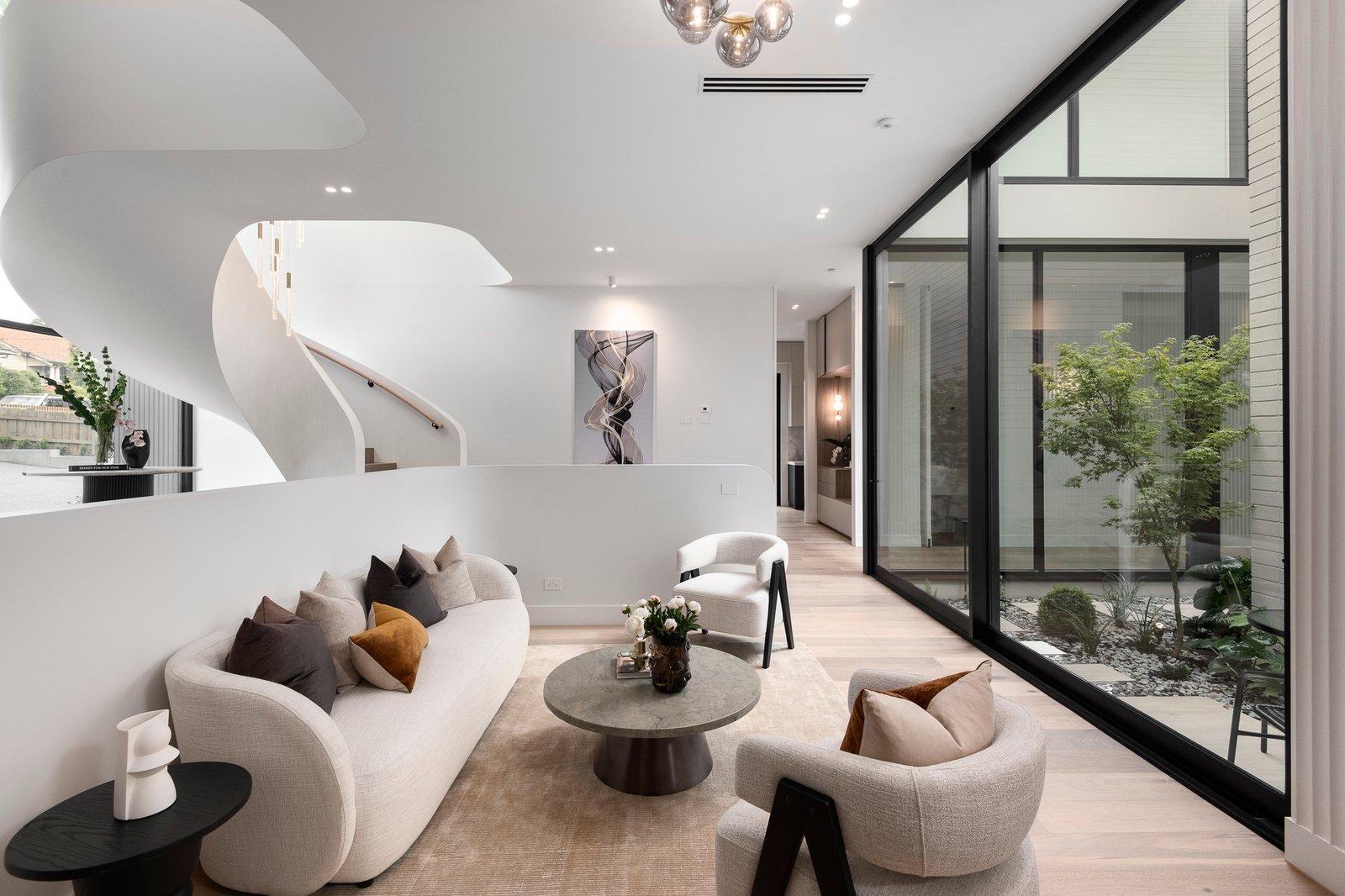 27 Rosedale Road, Glen Iris, 3146