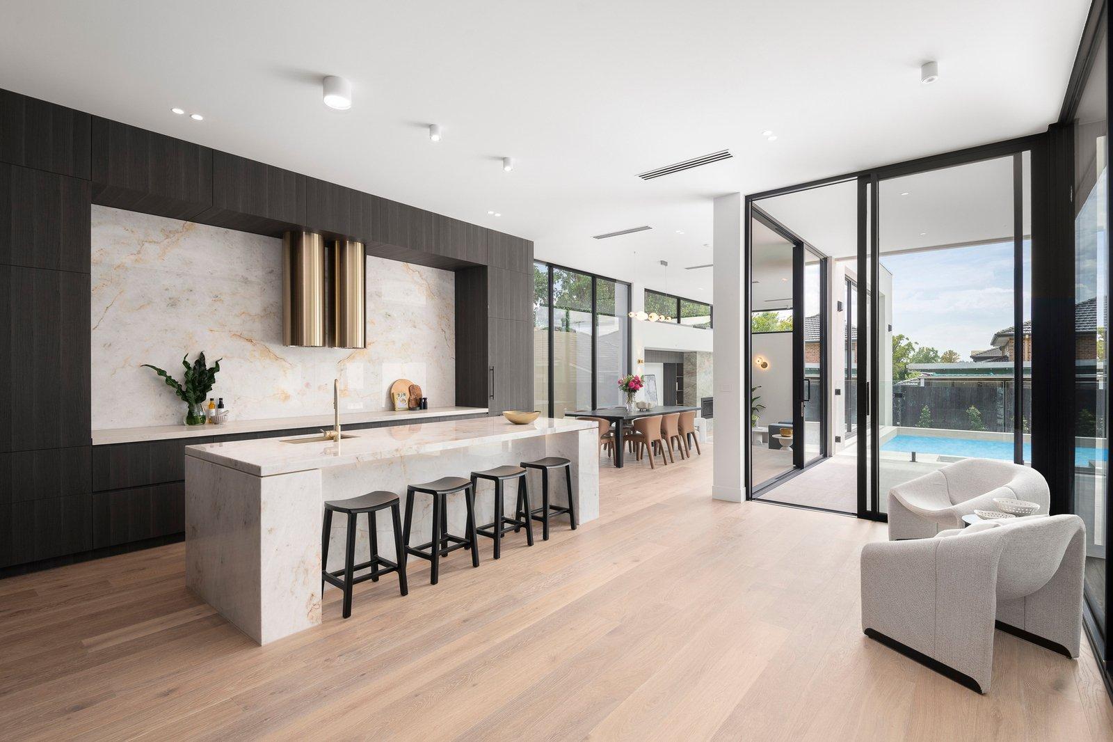 27 Rosedale Road, Glen Iris, 3146