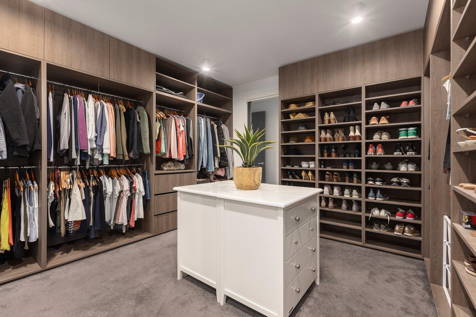 28-30 Beaumont Road, Berwick, 3806