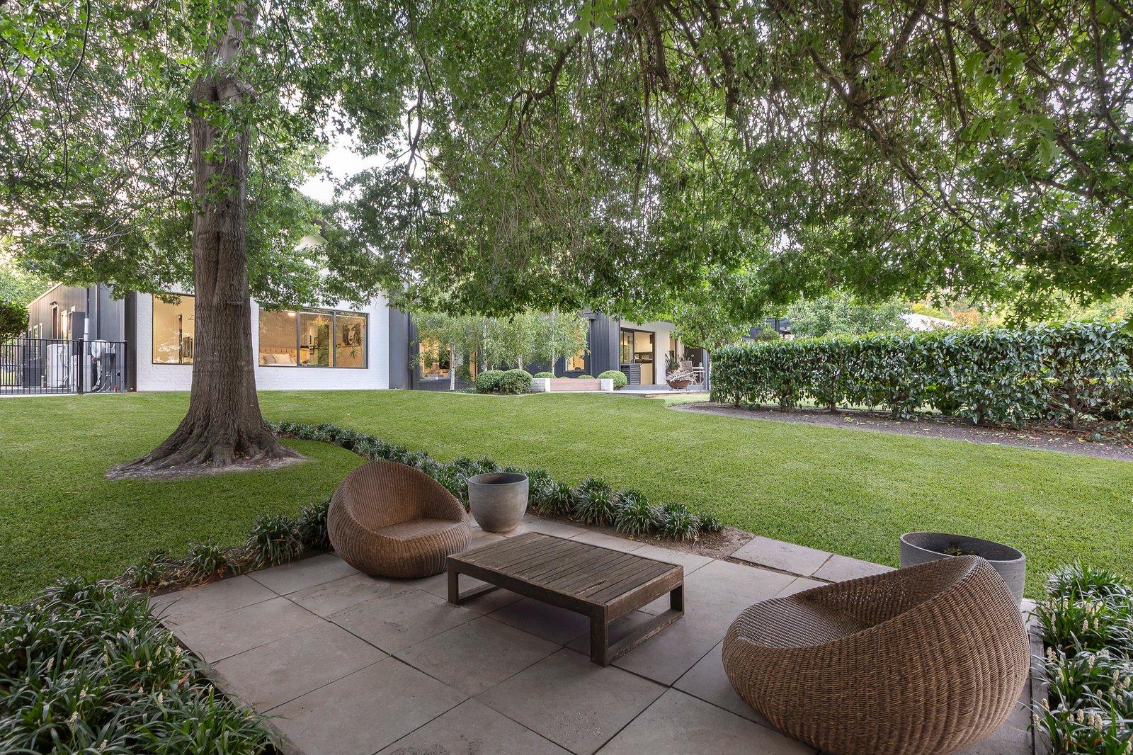 28-30 Beaumont Road, Berwick, 3806