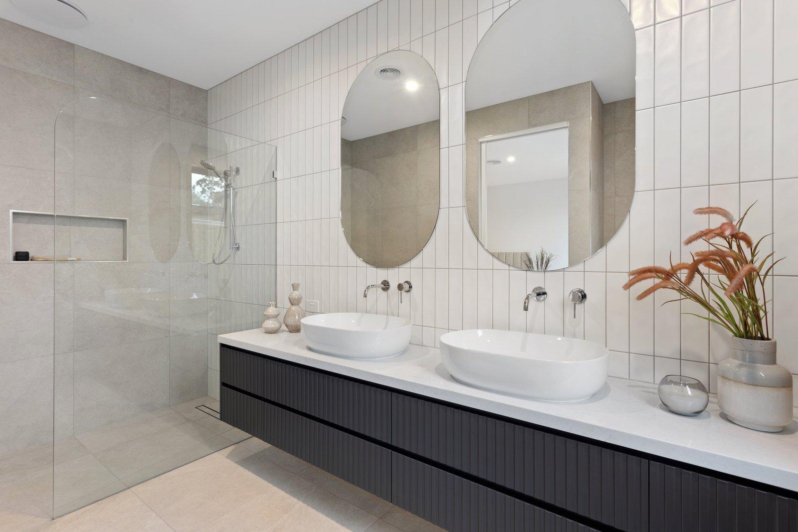 28 Carnoustie Grove, Mornington, 3931