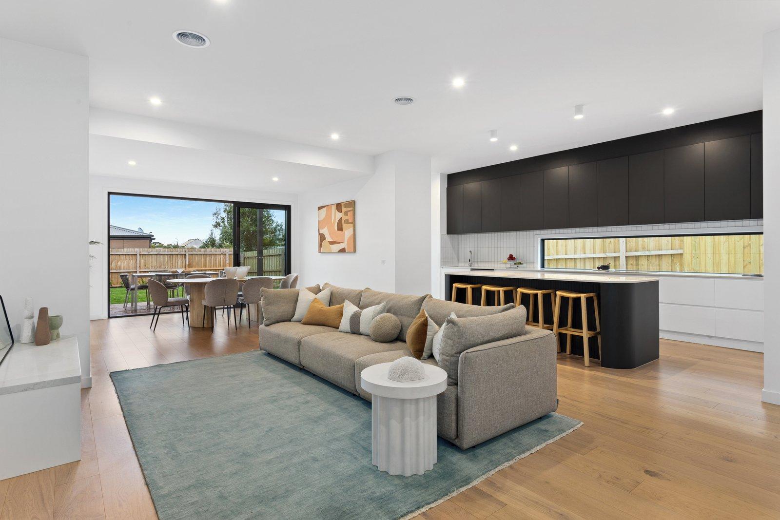 28 Carnoustie Grove, Mornington, 3931