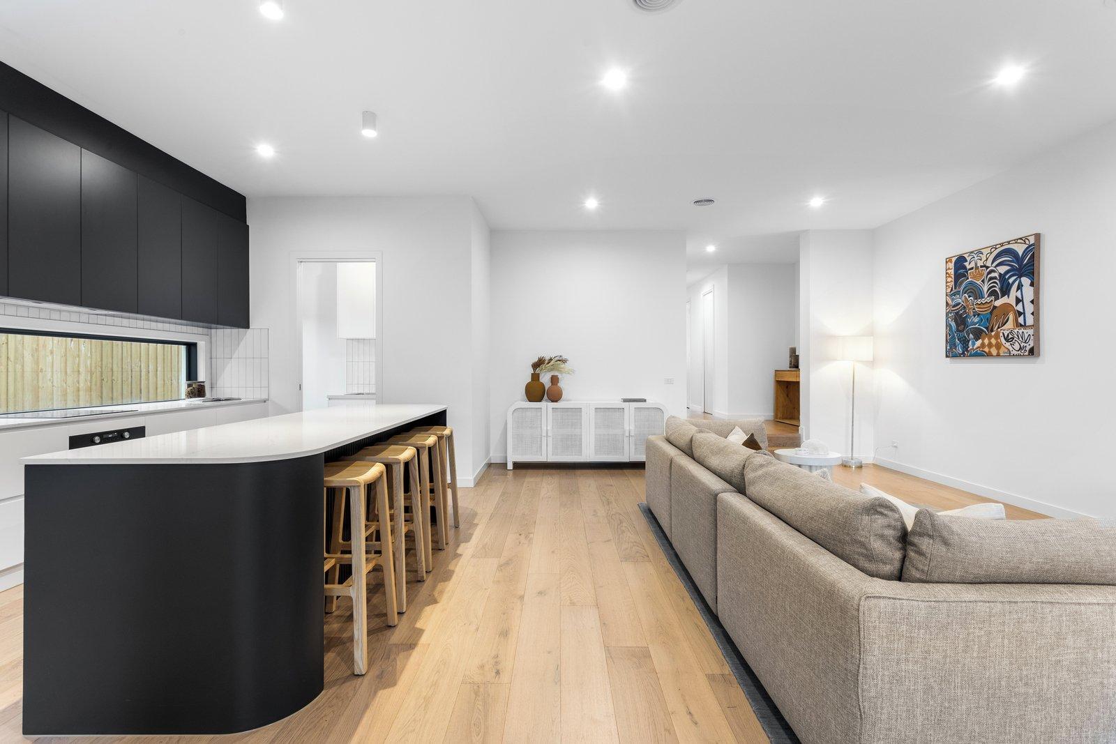 28 Carnoustie Grove, Mornington, 3931