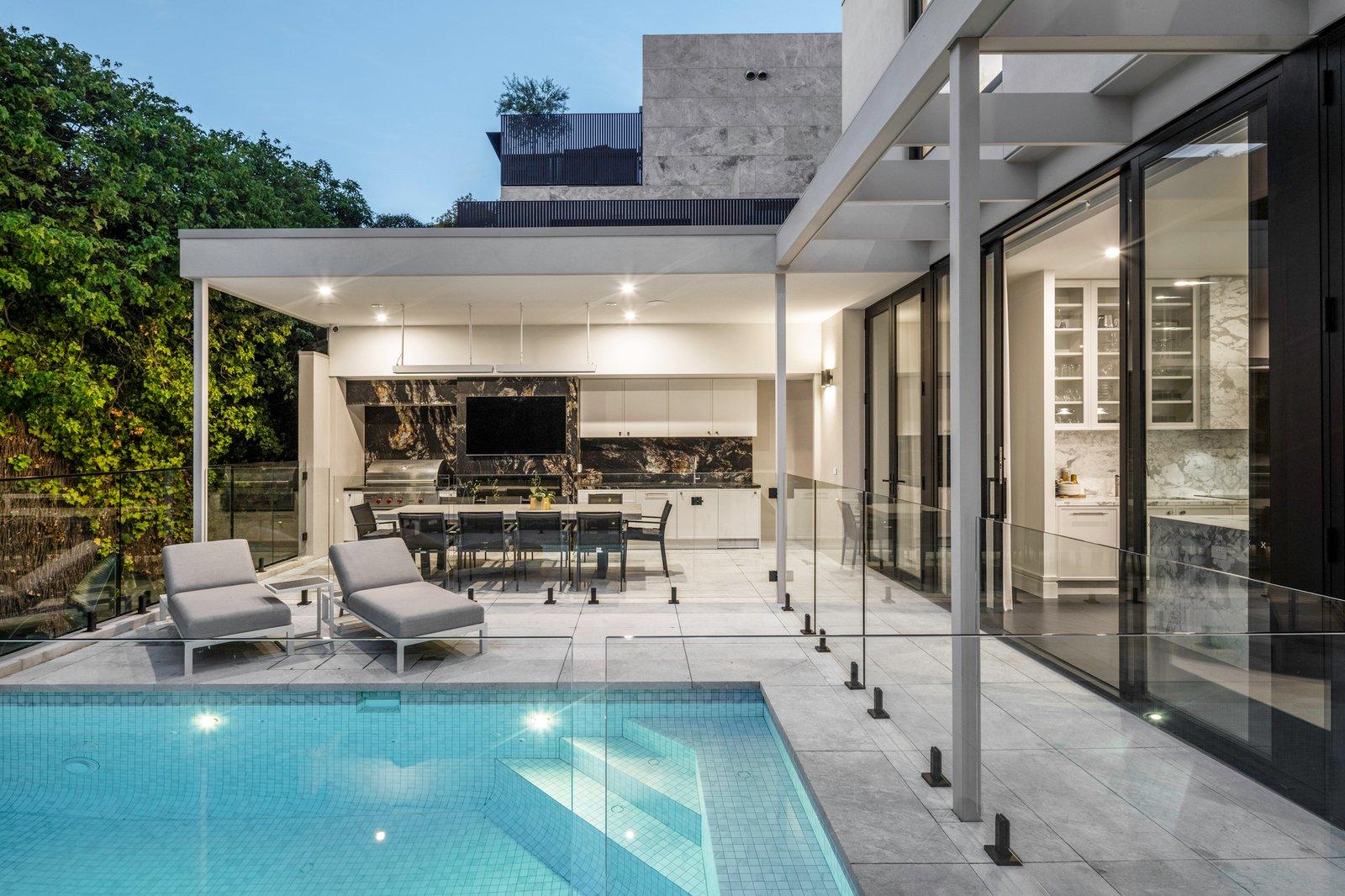 28 Hill Street, Toorak, 3142