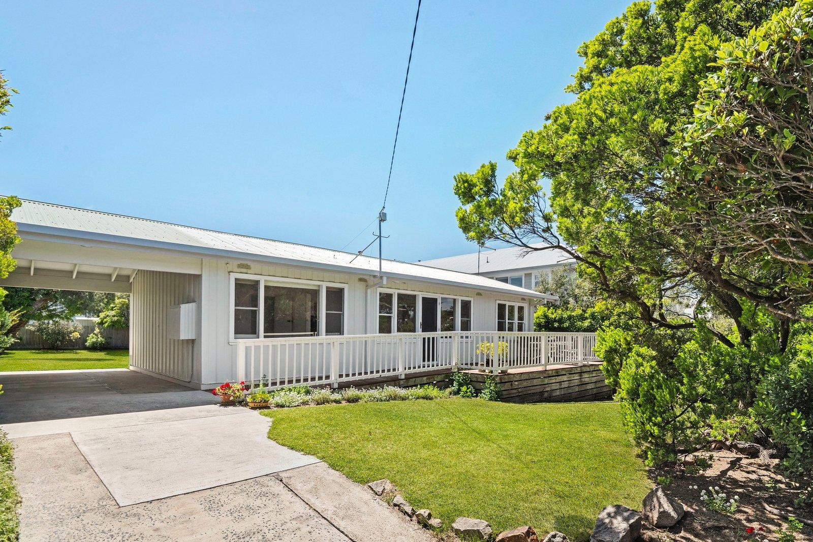 28 Shirley Avenue, Sorrento, 3943