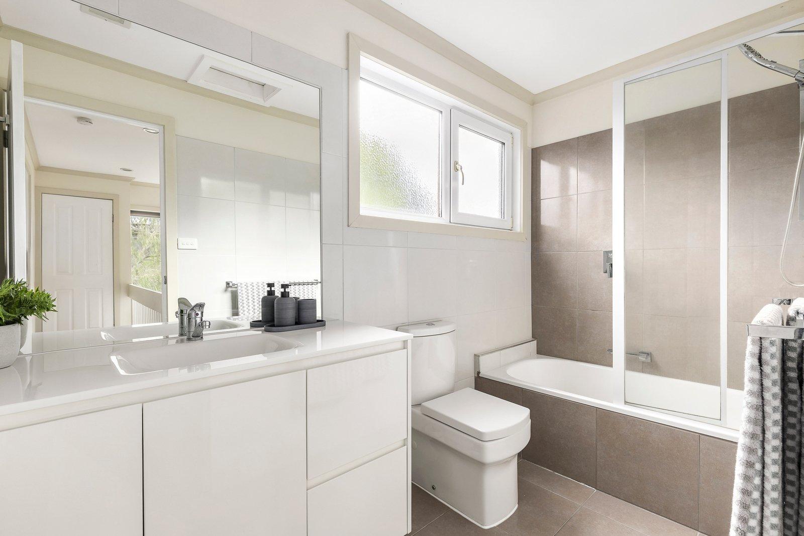 2/82 Power Street, Hawthorn, 3122